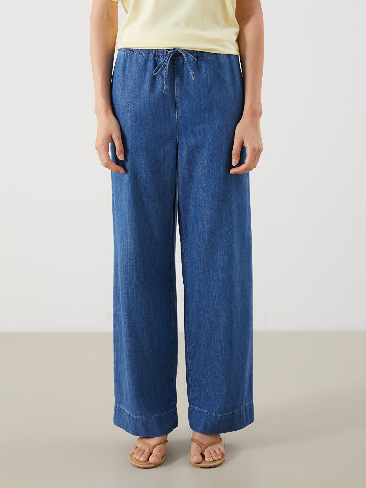 Elastic Waist Women's Wide-leg Jeans Pants