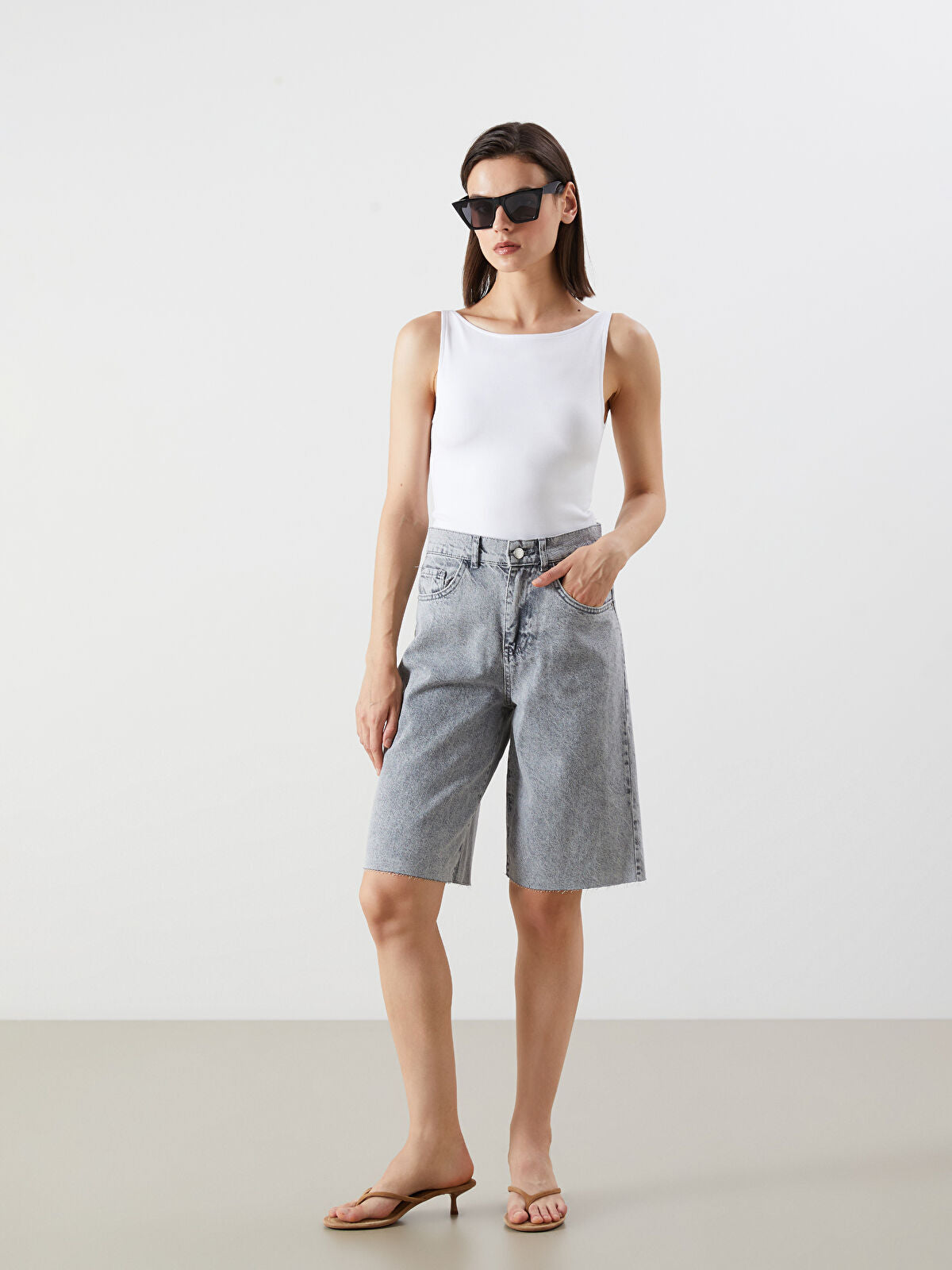 Bermuda Fit Women's Jeans Short