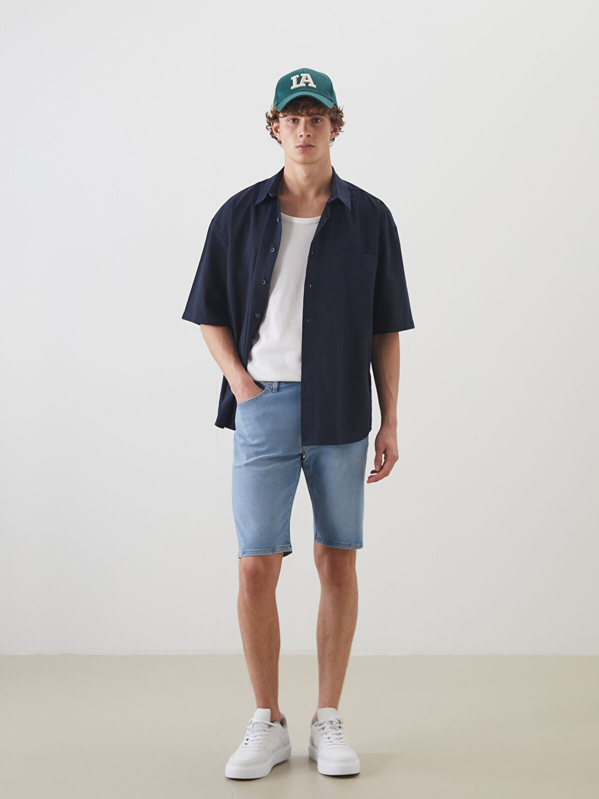 Standard Fit Men's Jeans Shorts