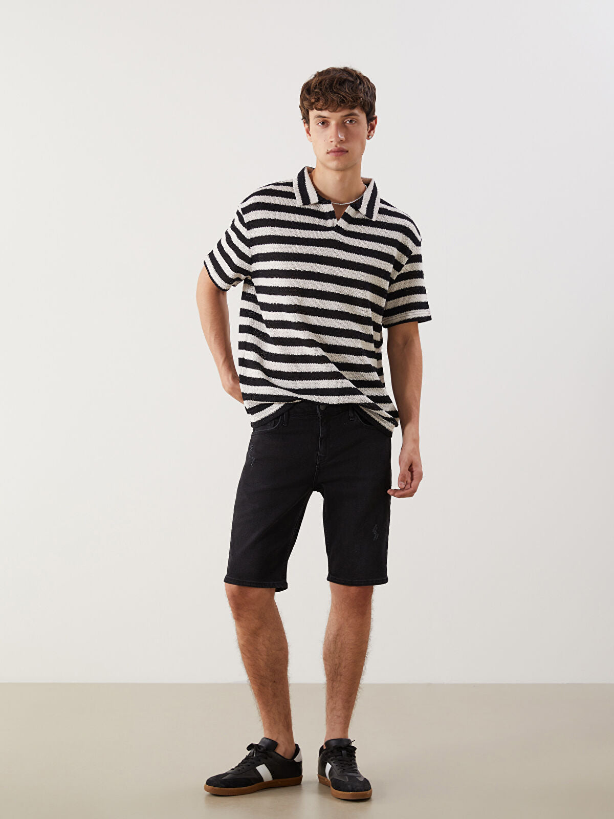 Super Skinny Fit Men Jeans Shorts