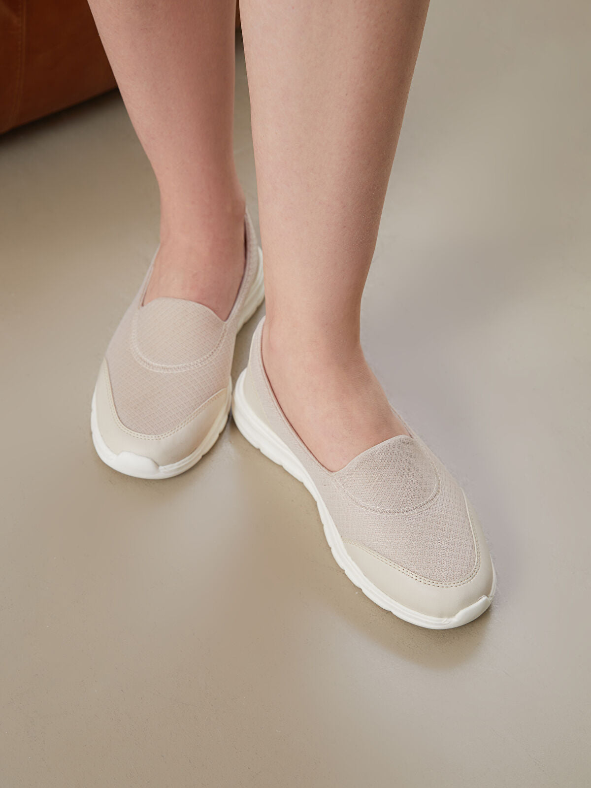 Women's Detailed Sport Shoe