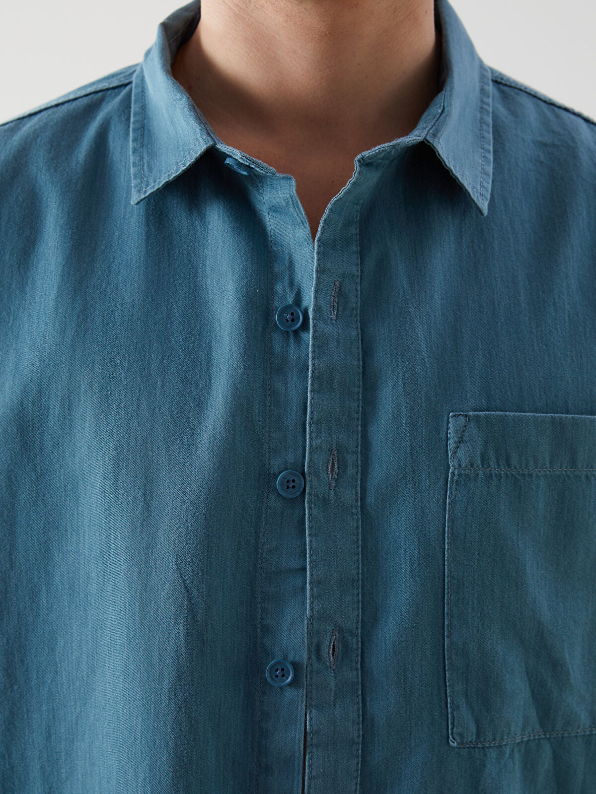 Comfortable Short-Sleeved Men's Jeans T-shirt