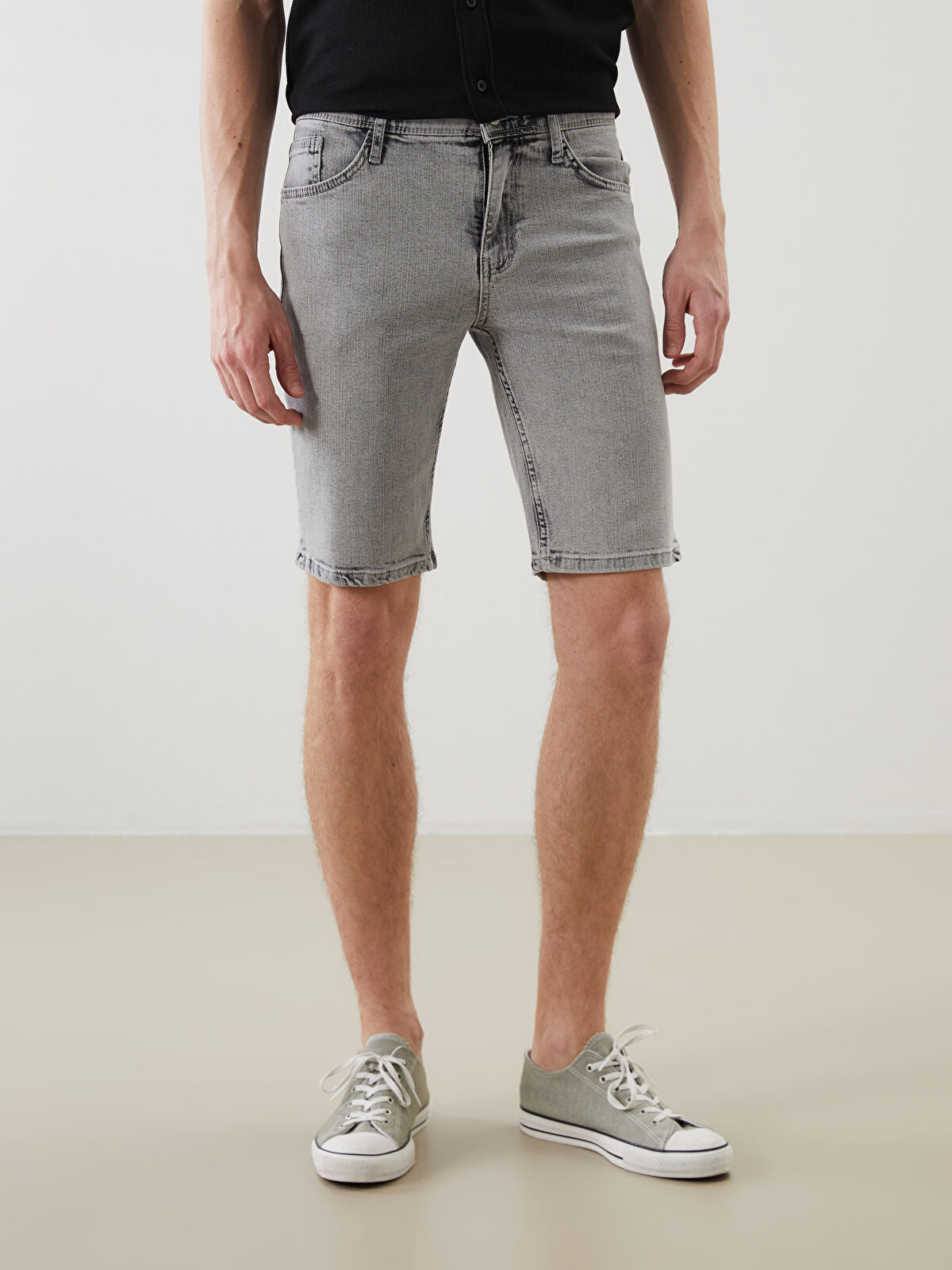 Super Skinny Fit Men's Jean Shorts