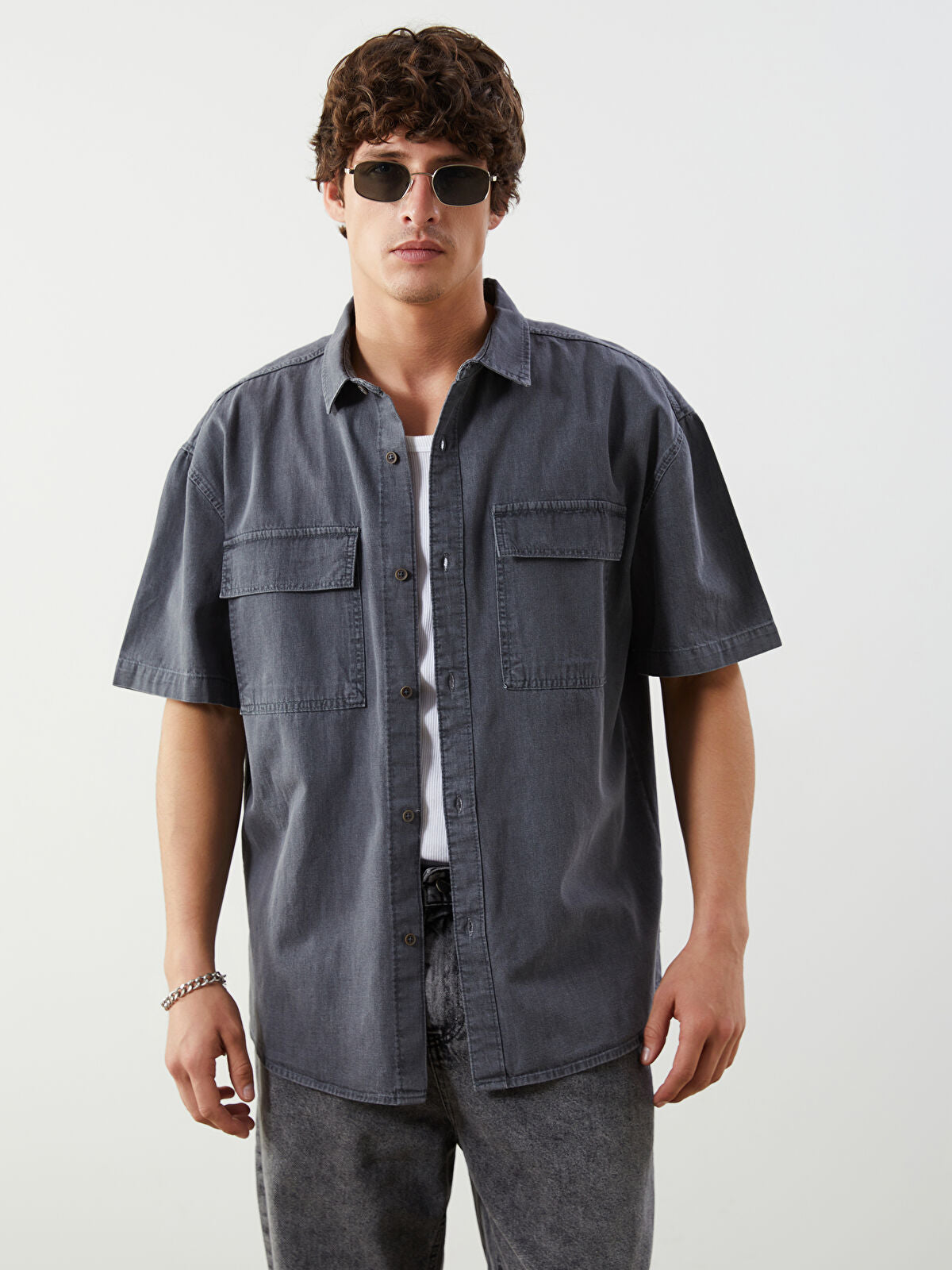 Comfortable Short-Sleeved Men's Jeans T-shirt