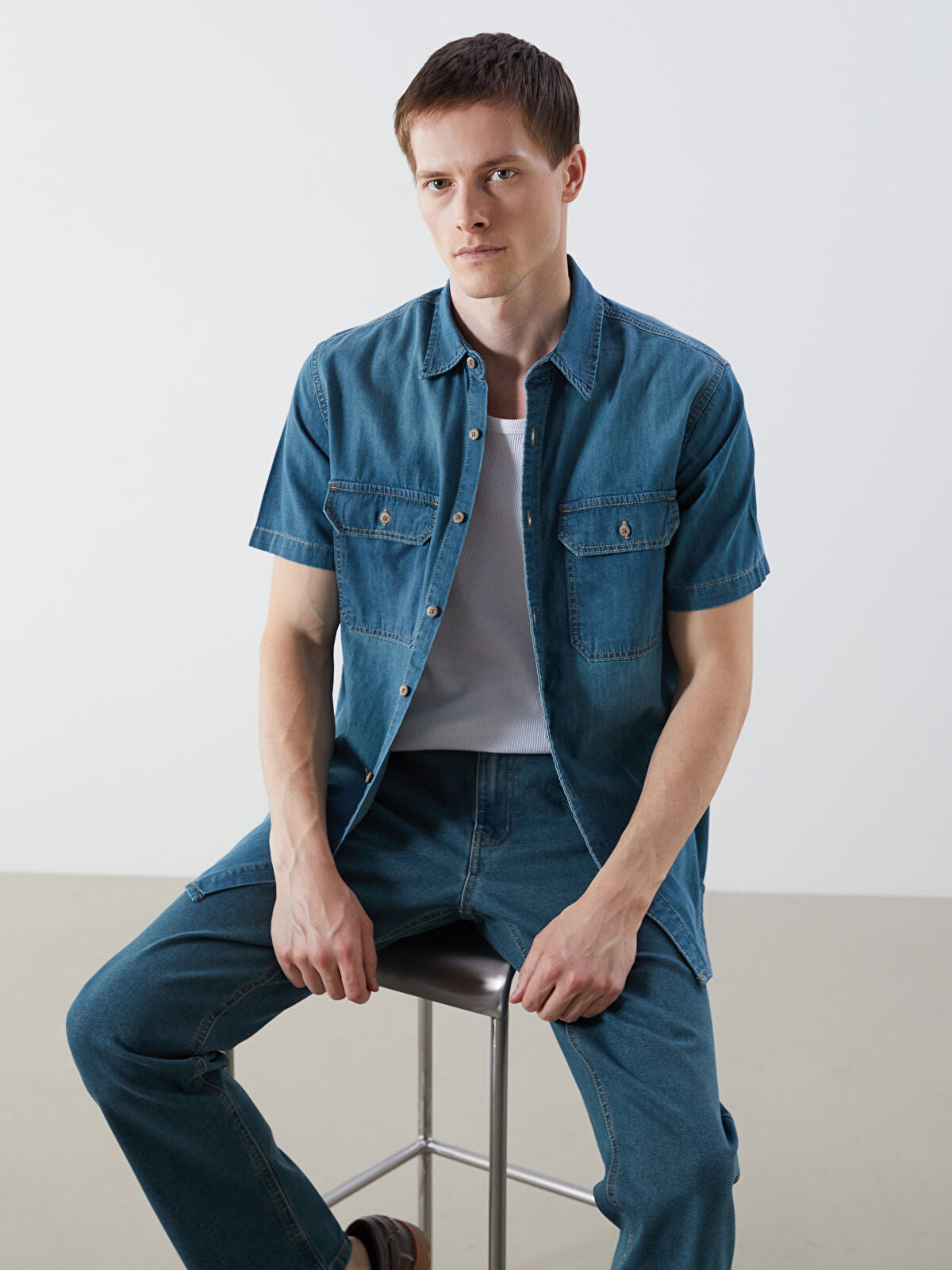 Regular Fit Short Sleeve Men's Denim Shirt