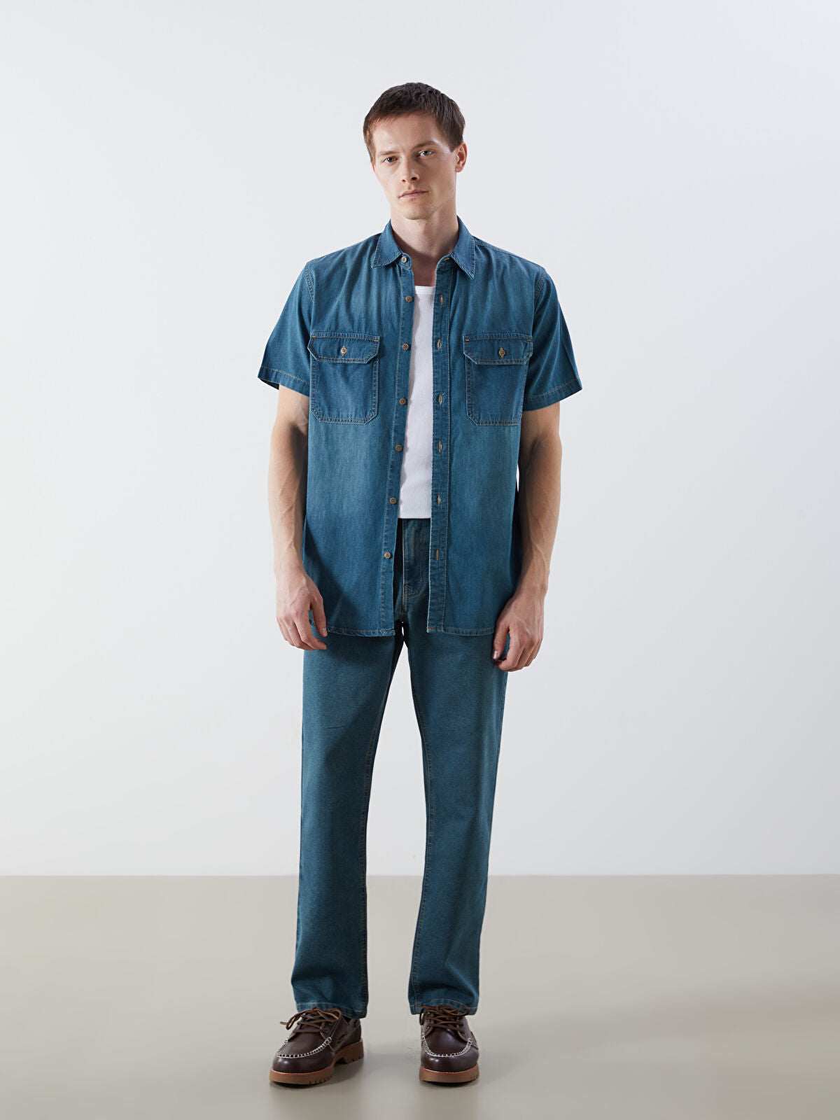 Regular Fit Short Sleeve Men's Denim Shirt