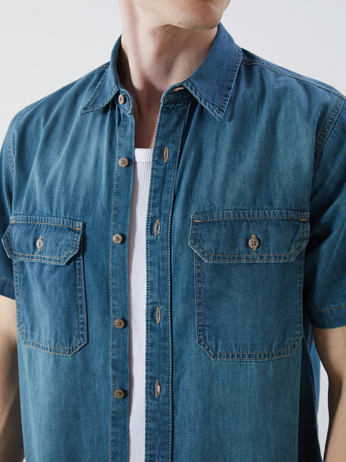 Regular Fit Short Sleeve Men's Denim Shirt