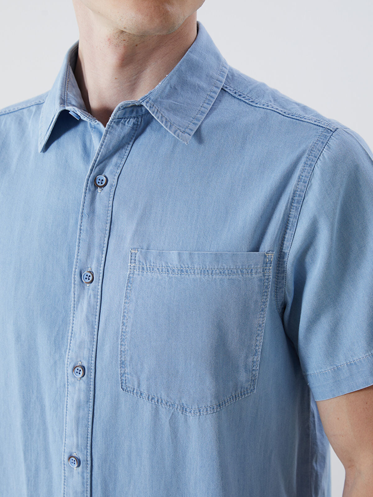 Regular Fit Short Sleeve Men's Denim Shirt