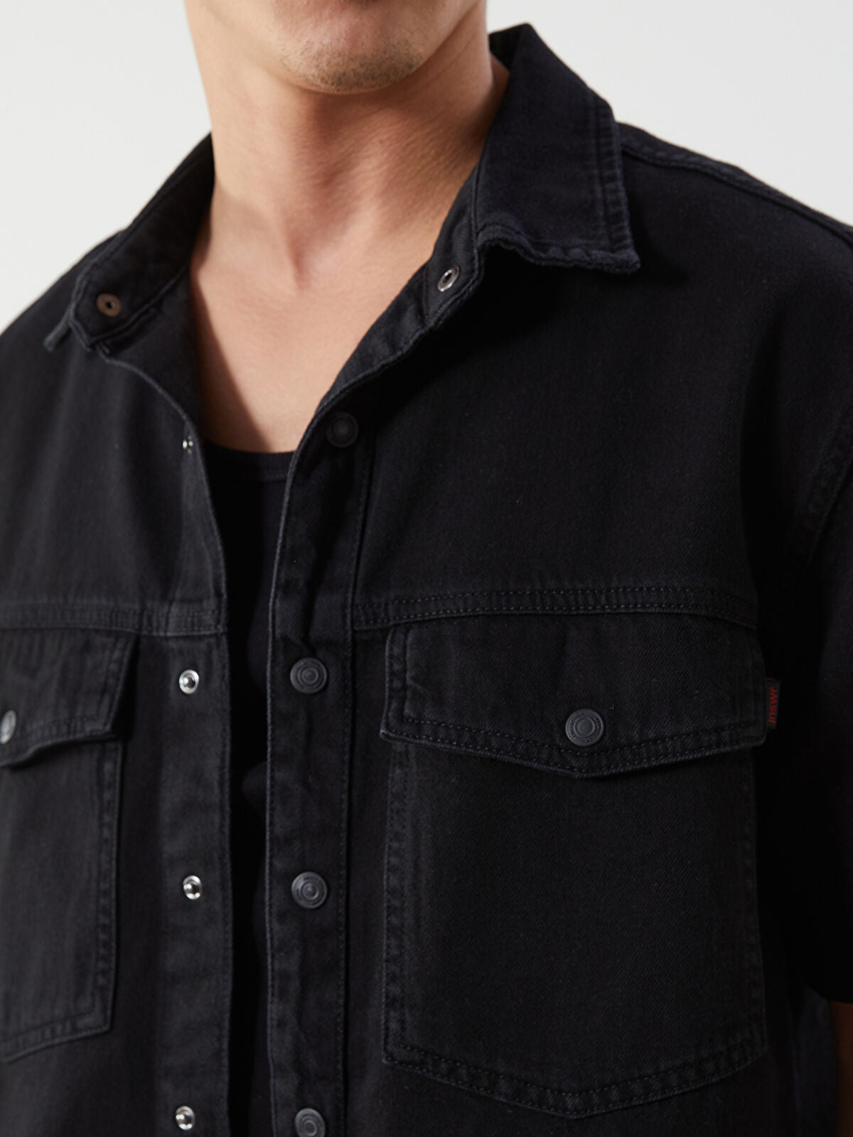 Comfortable Short-Sleeved Men's Jeans T-shirt