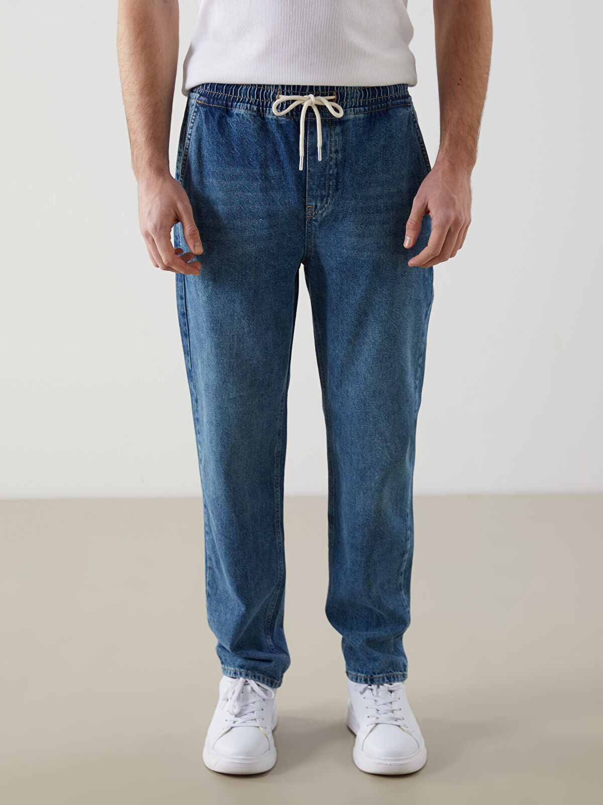 Straight Fit Men Jeans Pants