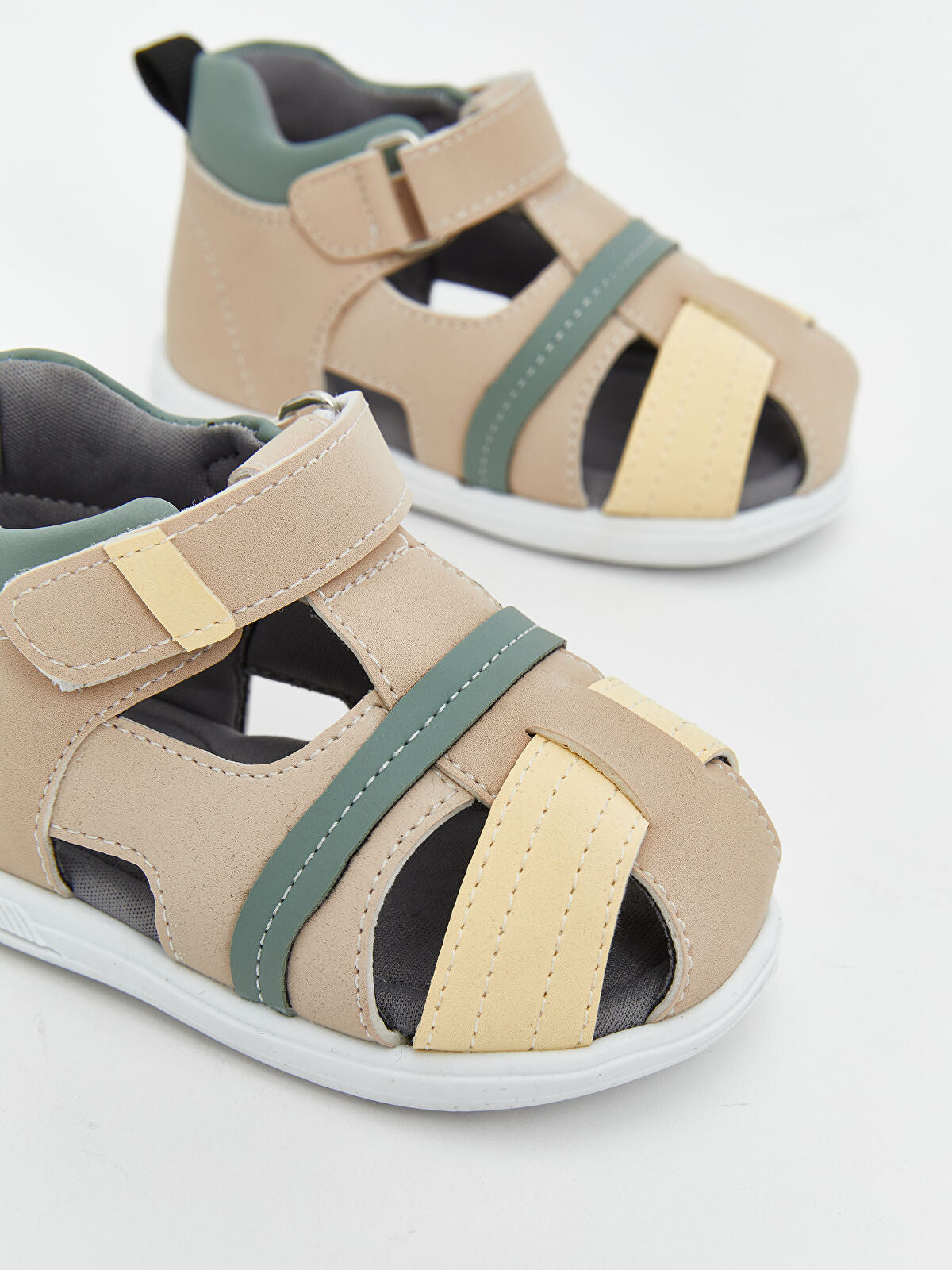 Walking Trainer for Little Boys - First Step