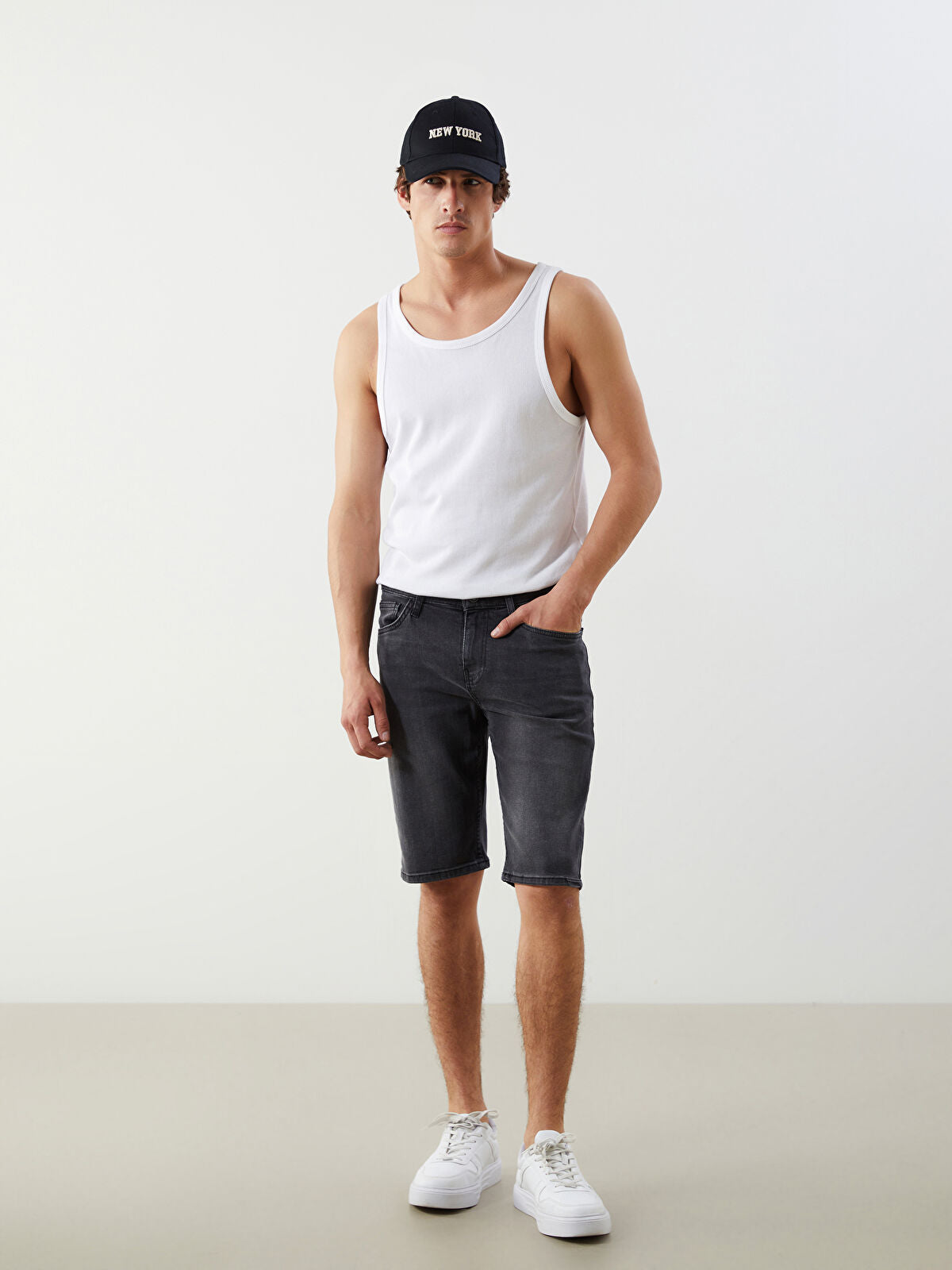 Standard Fit Men's Jeans Shorts