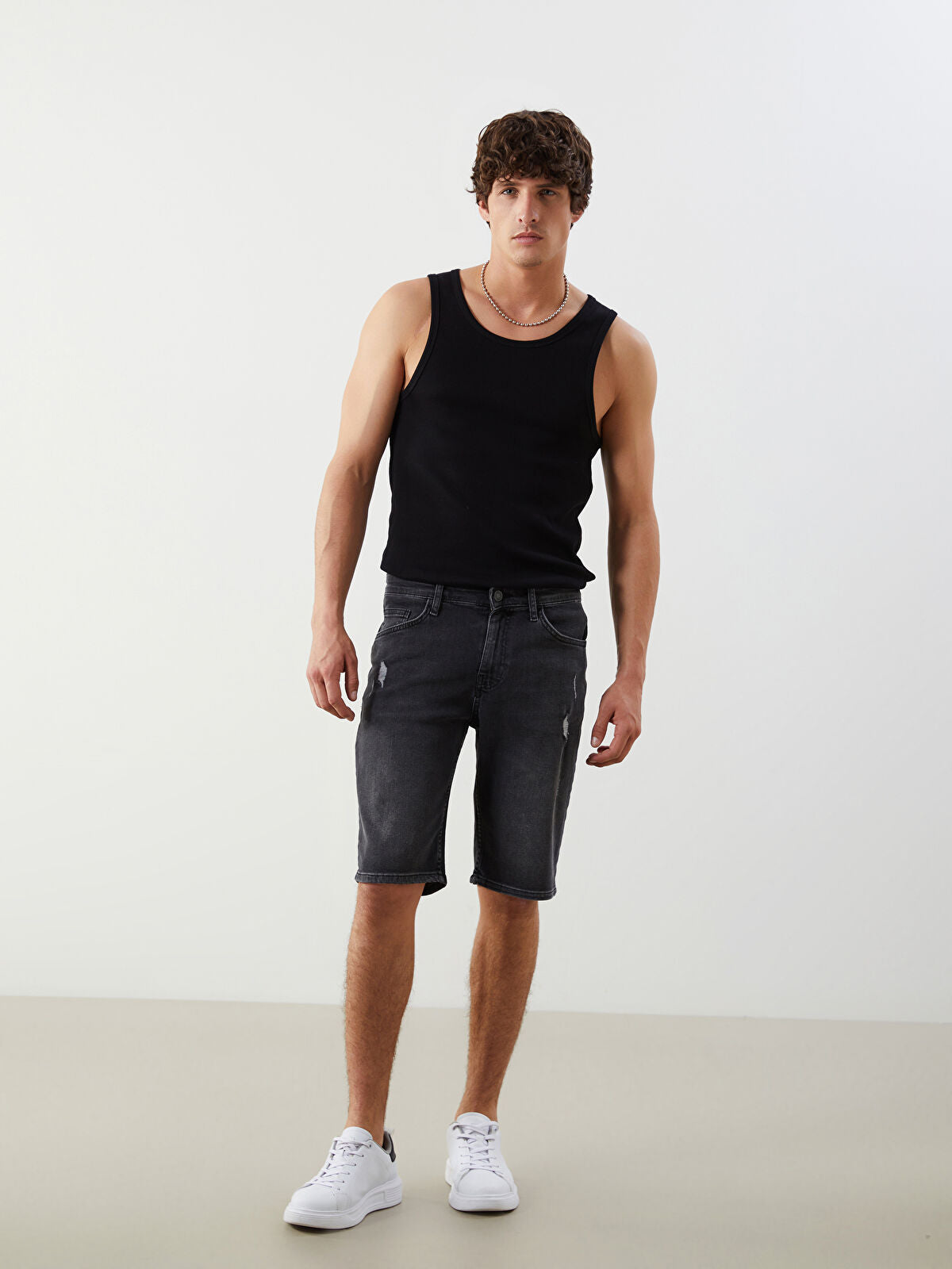 Standard Fit Men's Jeans Shorts