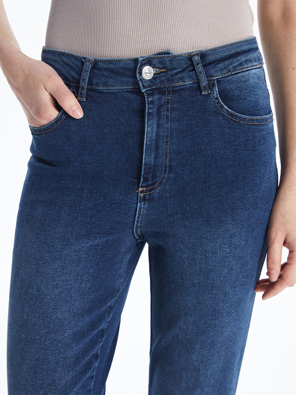 Straight Fit Women's Jean Pantalon