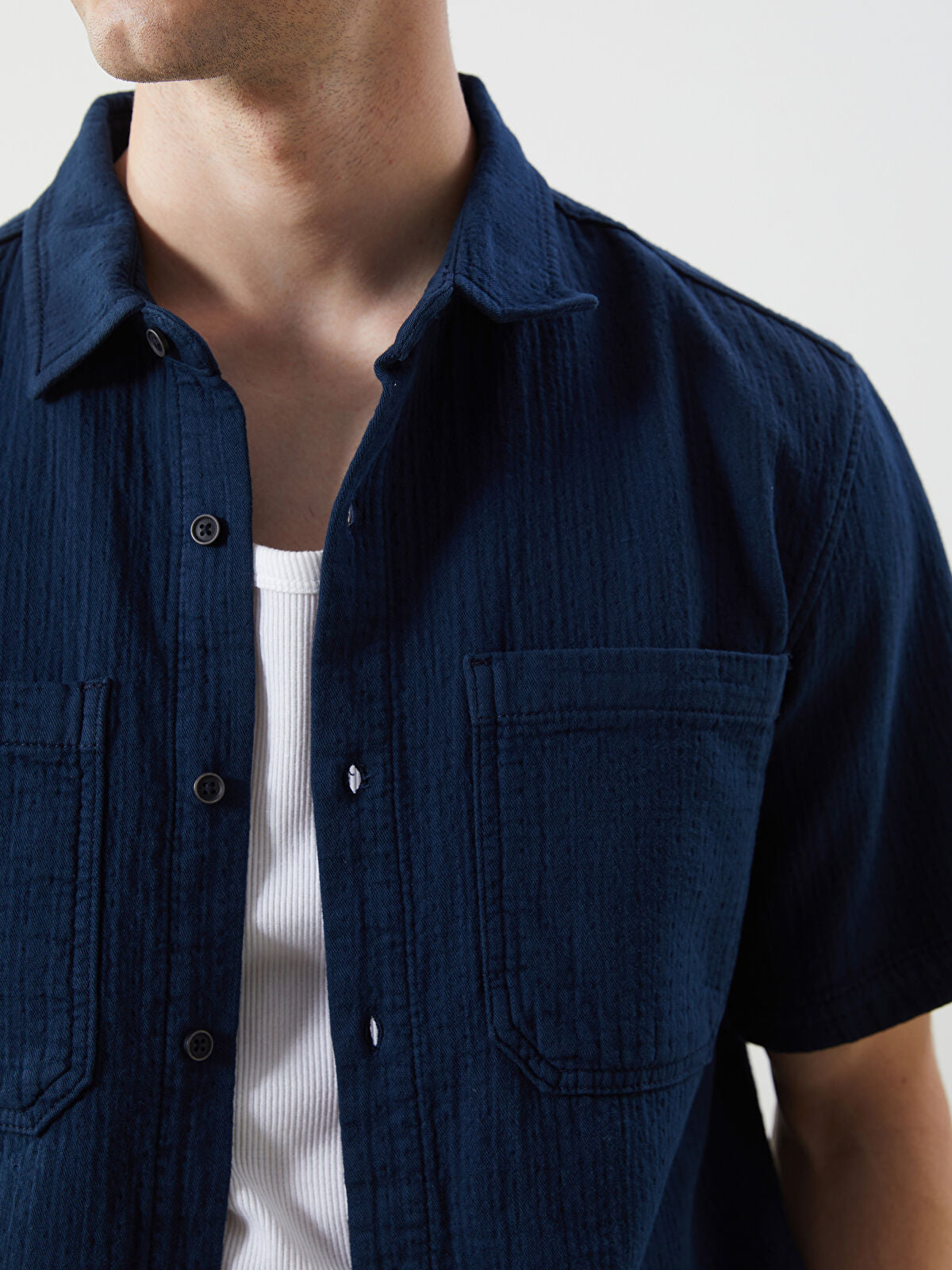 Comfortable Short-Sleeved Men's Jeans T-shirt