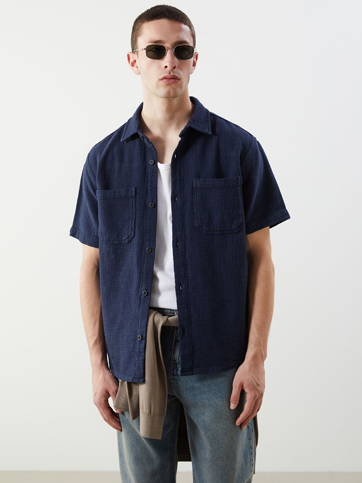 Comfortable Short-Sleeved Men's Jeans T-shirt