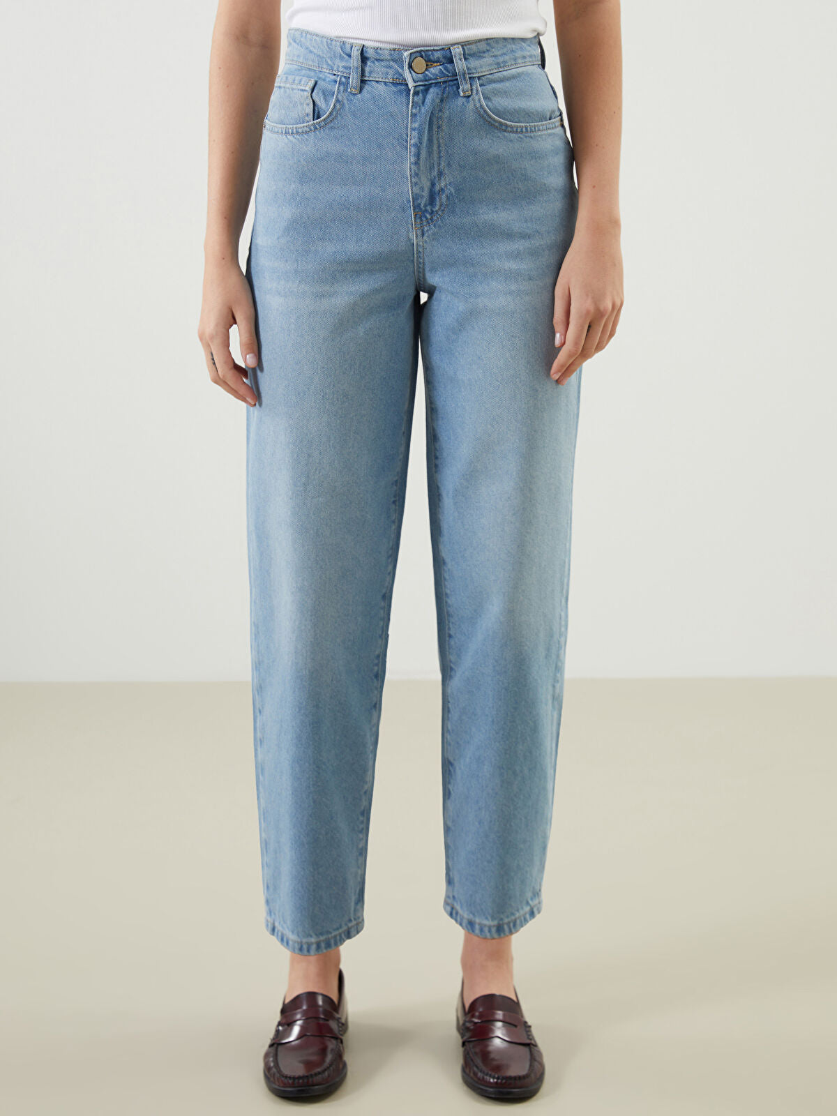 Balloon Fit Women's Jeans Pants