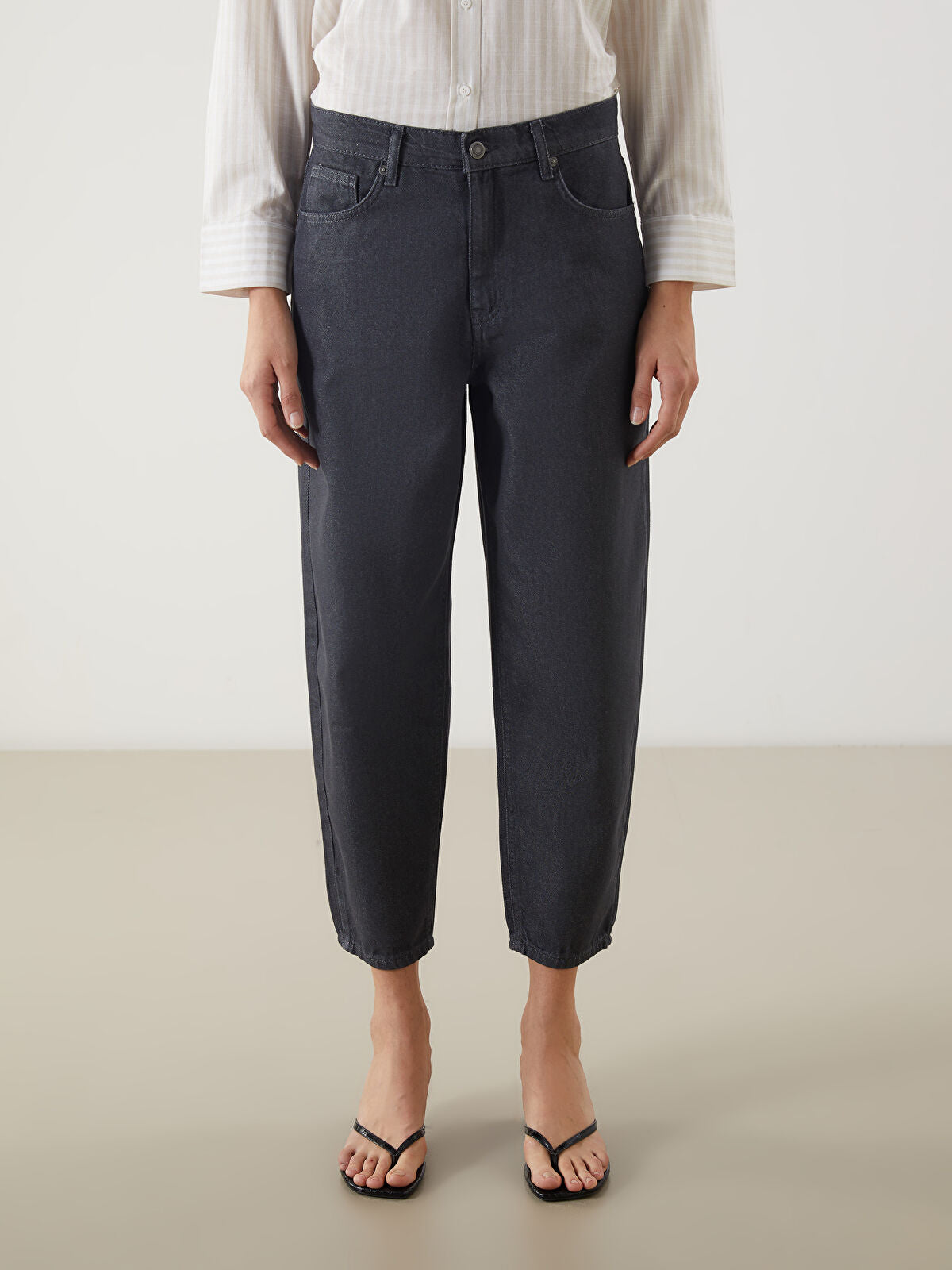 Balloon Fit Women's Jeans Pants