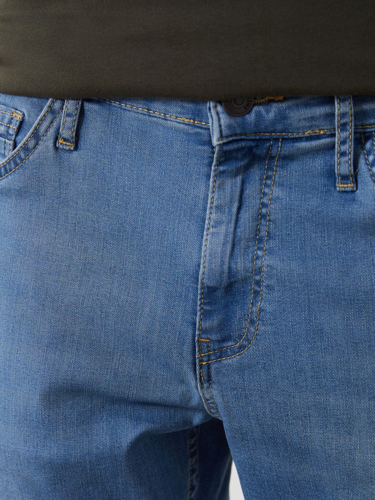 779 Regular Fit Jeans Pants