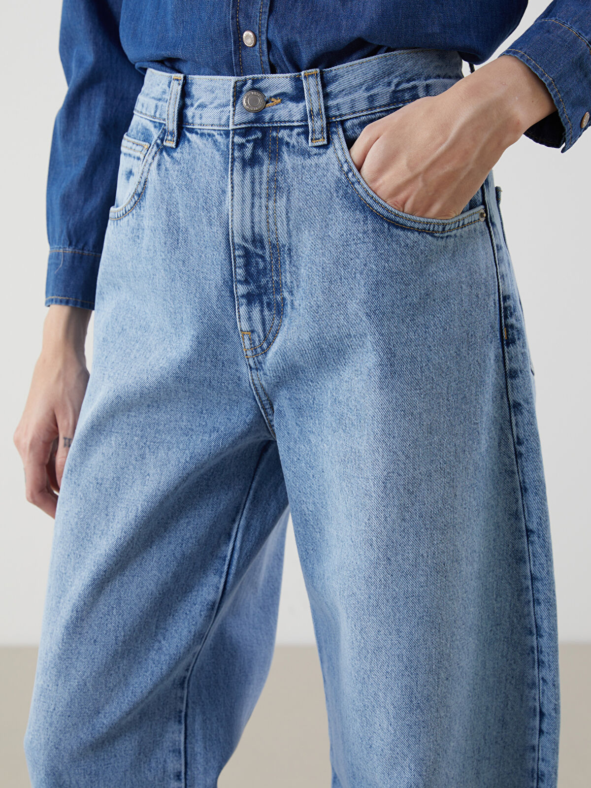 Baggy Fit Women's Jeans Pants