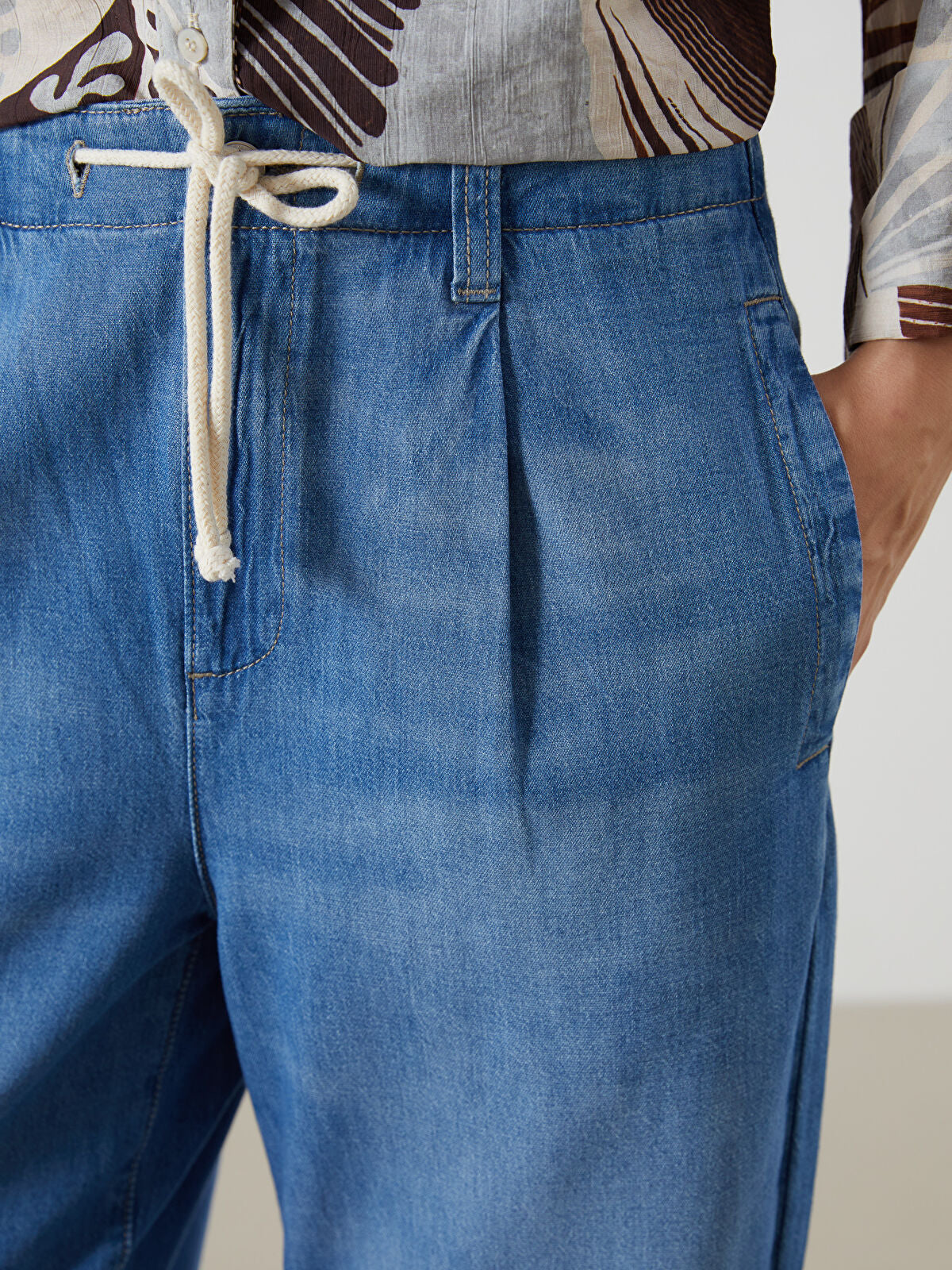 Balloon Fit Women's Jeans Pants