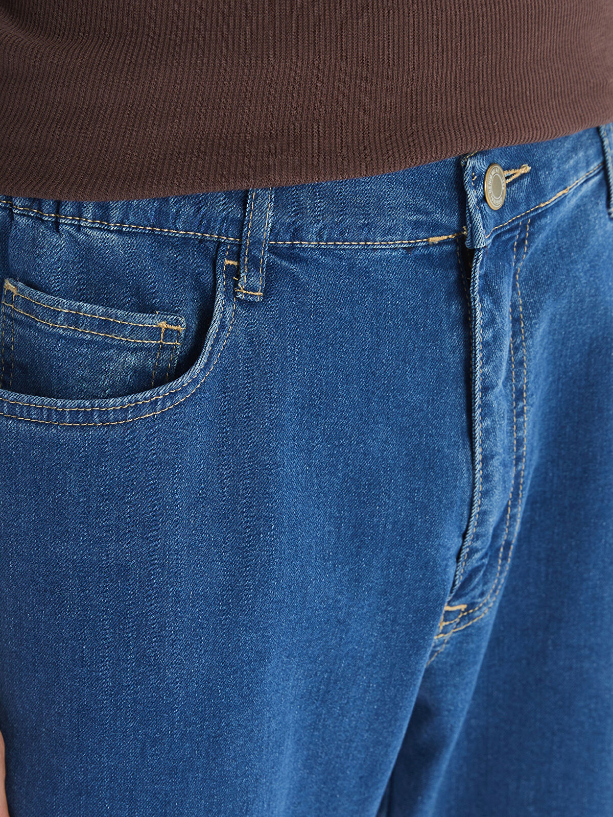790 Comfort Fit Men Jeans Pants