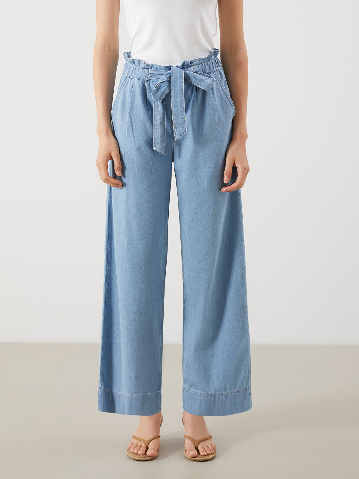 Elastic Waist Straight Fit Women's Jean Pants