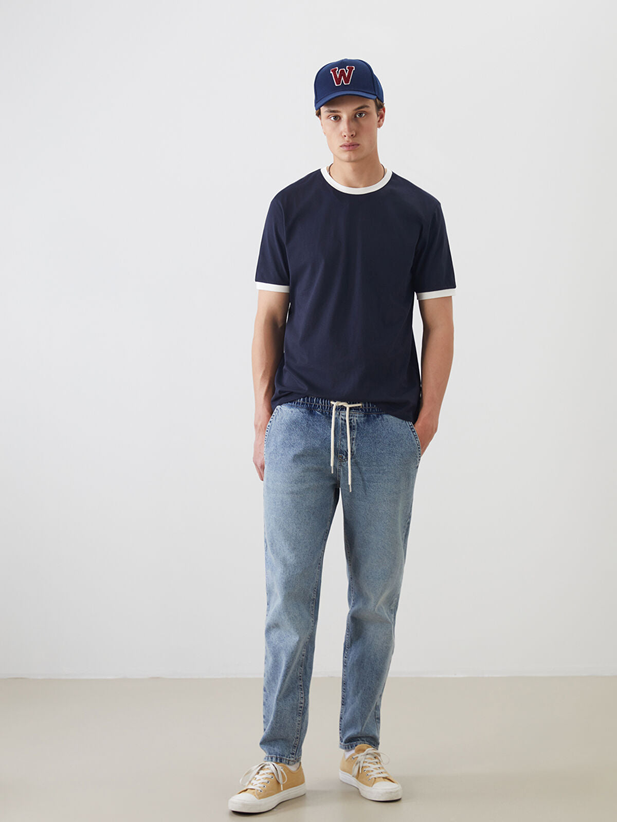 Straight Fit Men Jeans Pants