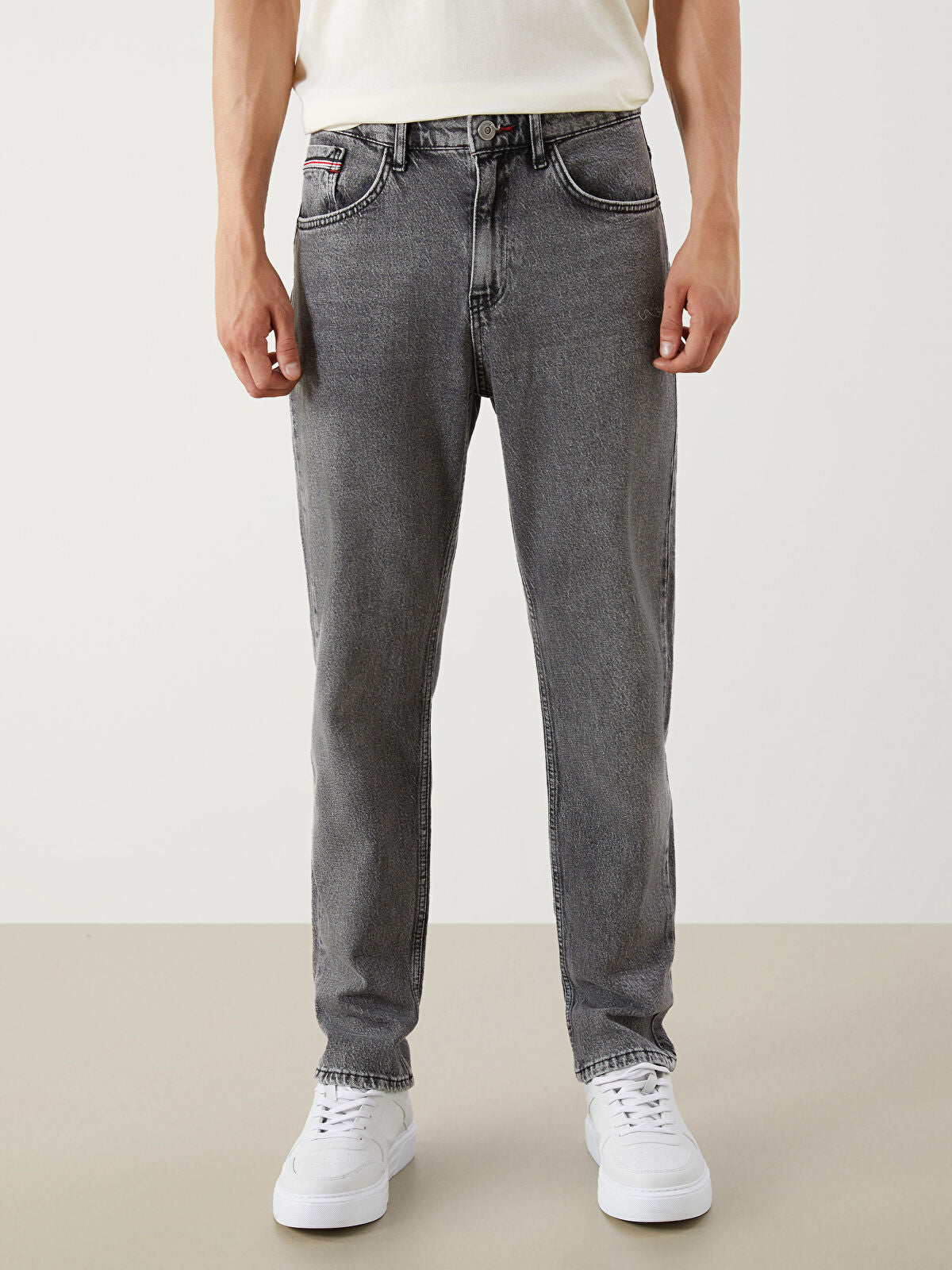 710 Loose Fit Men's Jean Pants