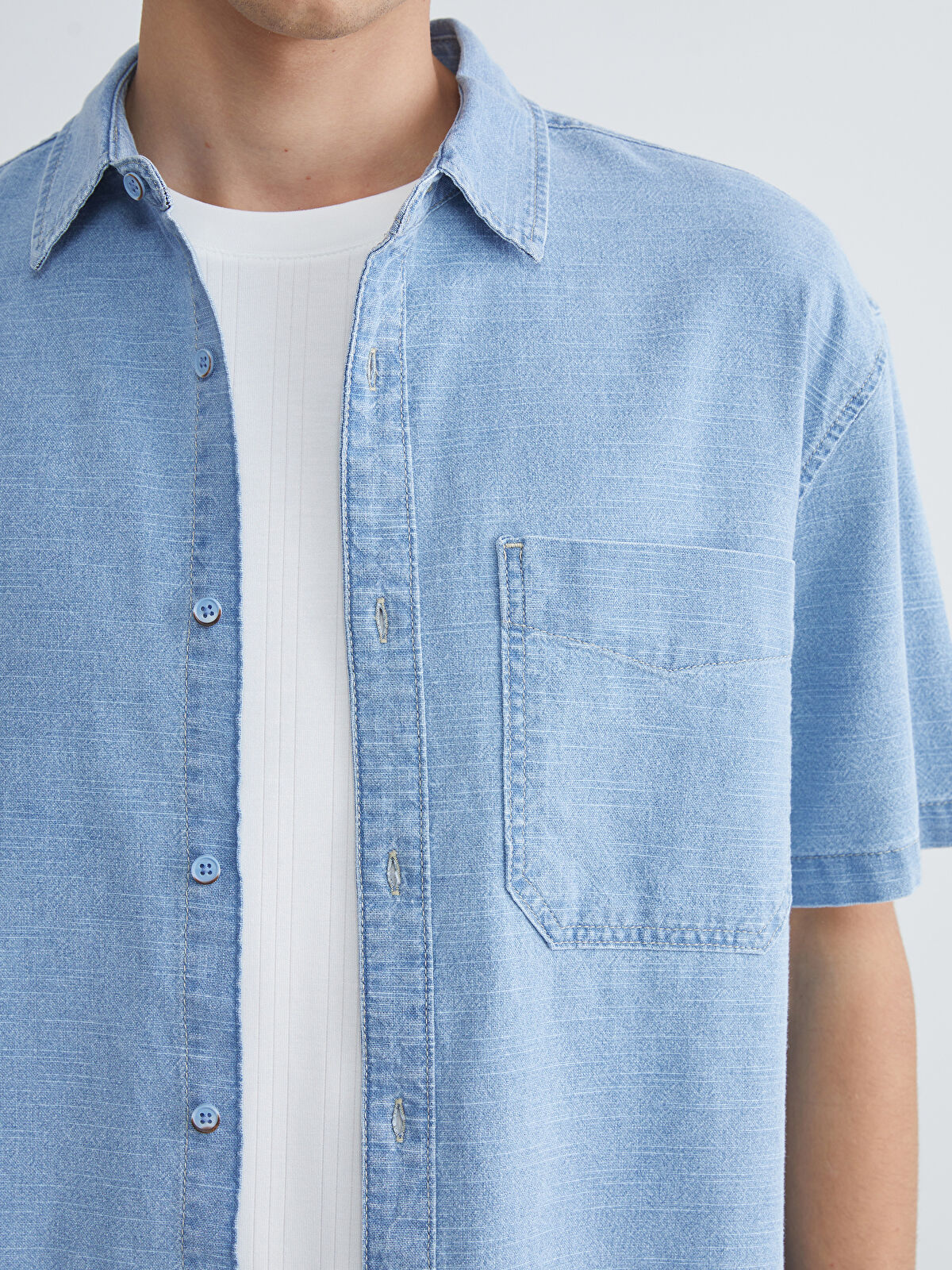 Regular Fit Short Sleeve Men's Denim Shirt
