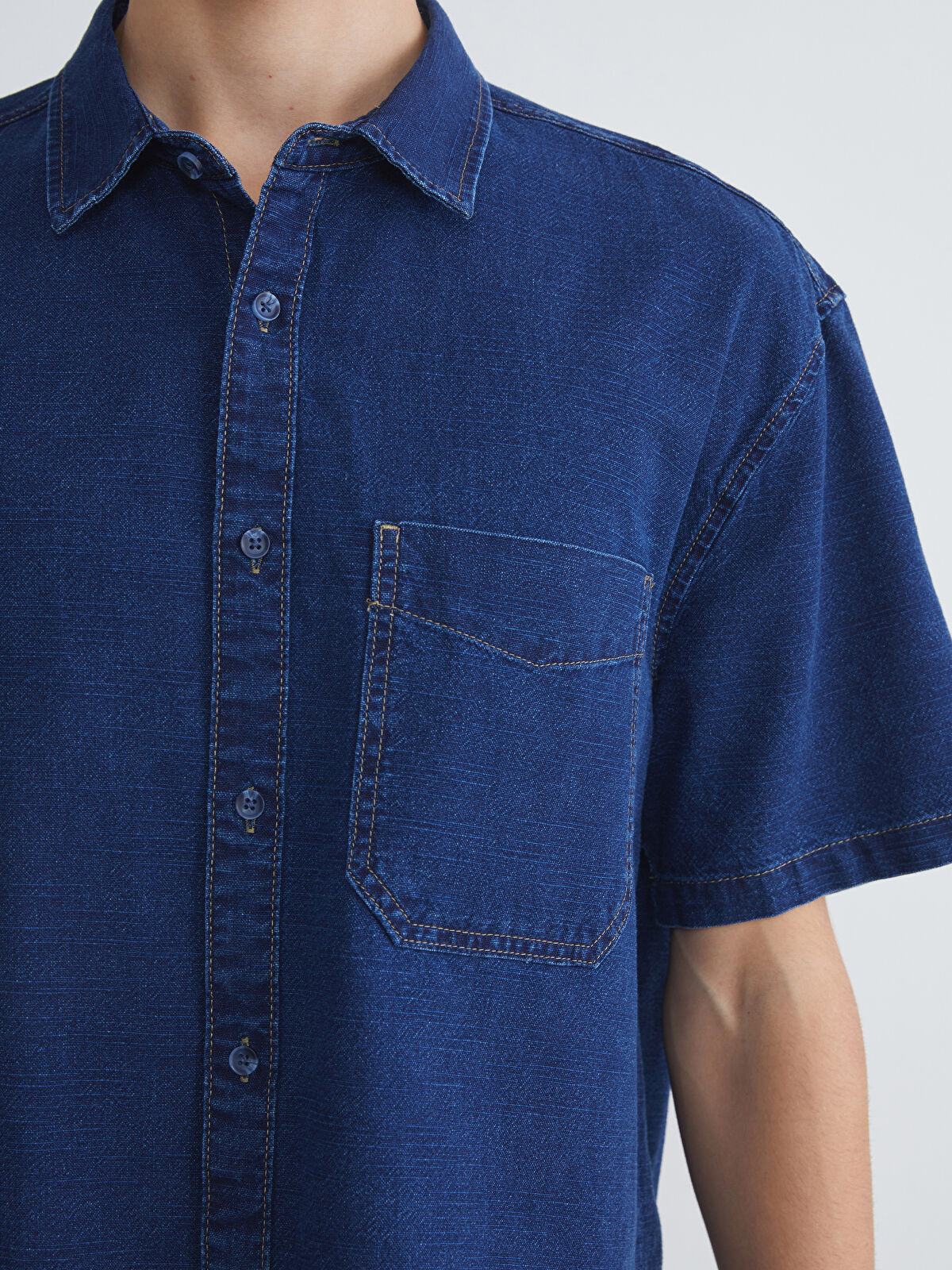 Regular Fit Short Sleeve Men's Denim Shirt