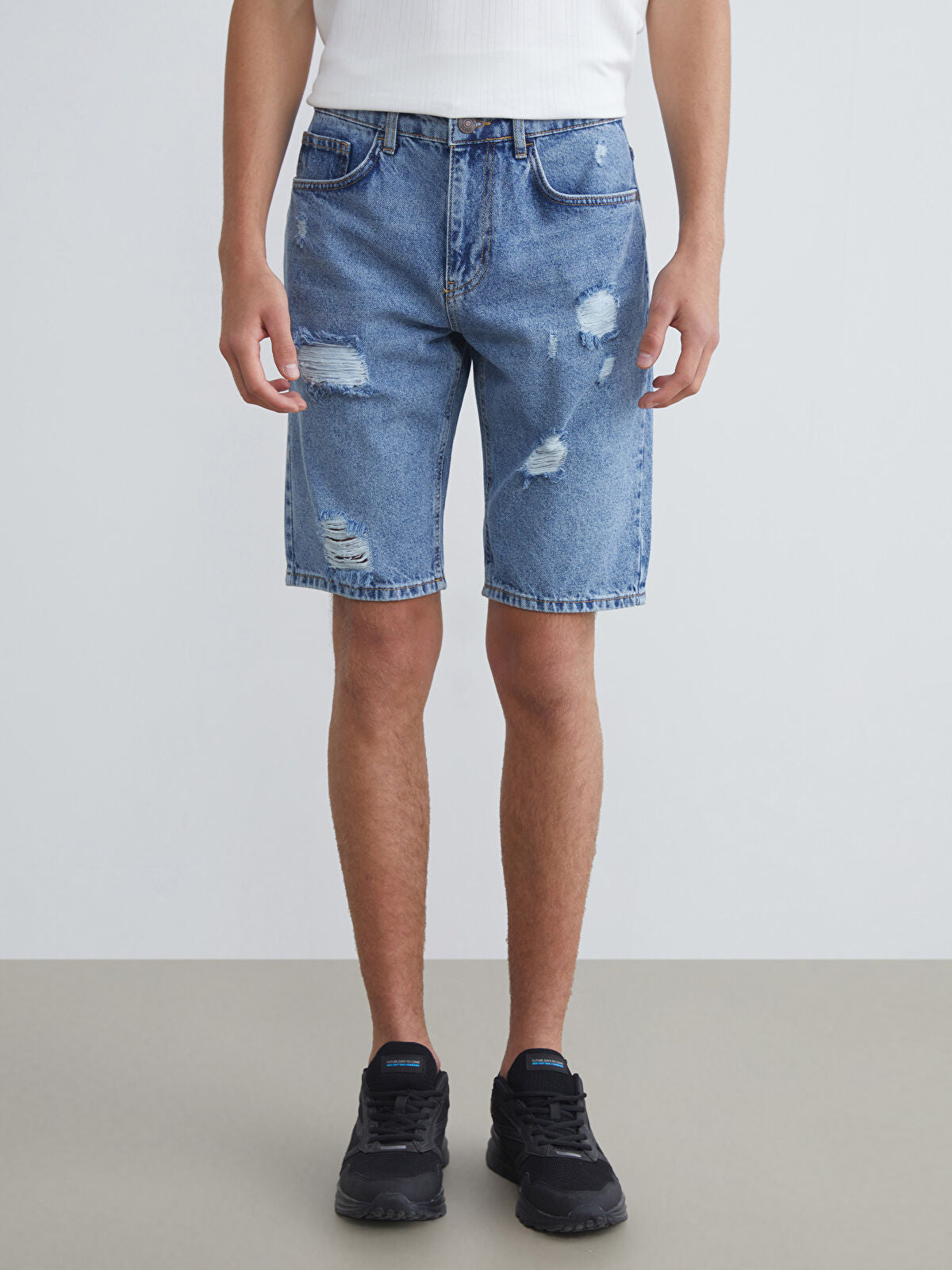 Standard Fit Men's Jeans Shorts