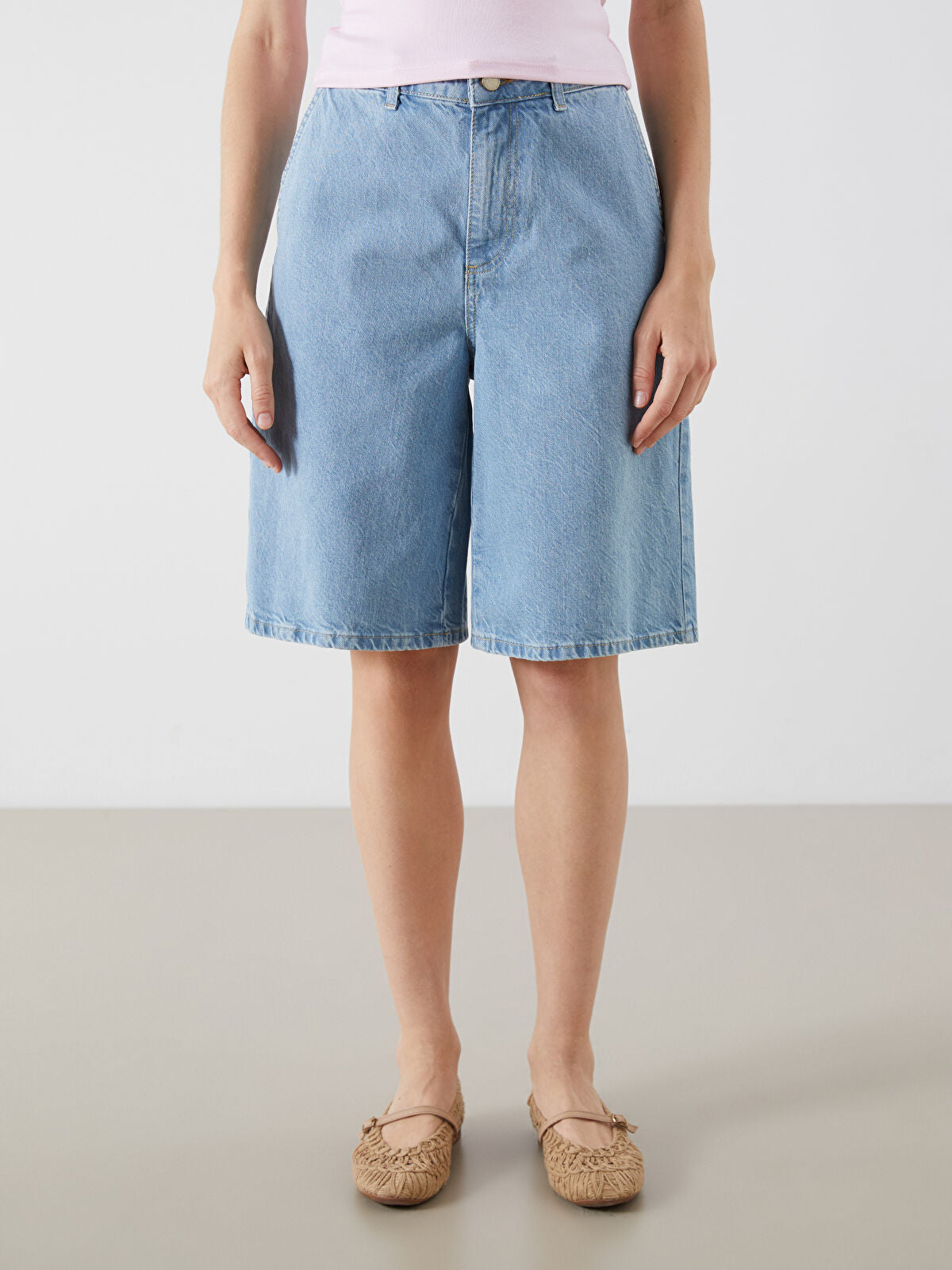 Bermuda Fit Women's Jeans Short