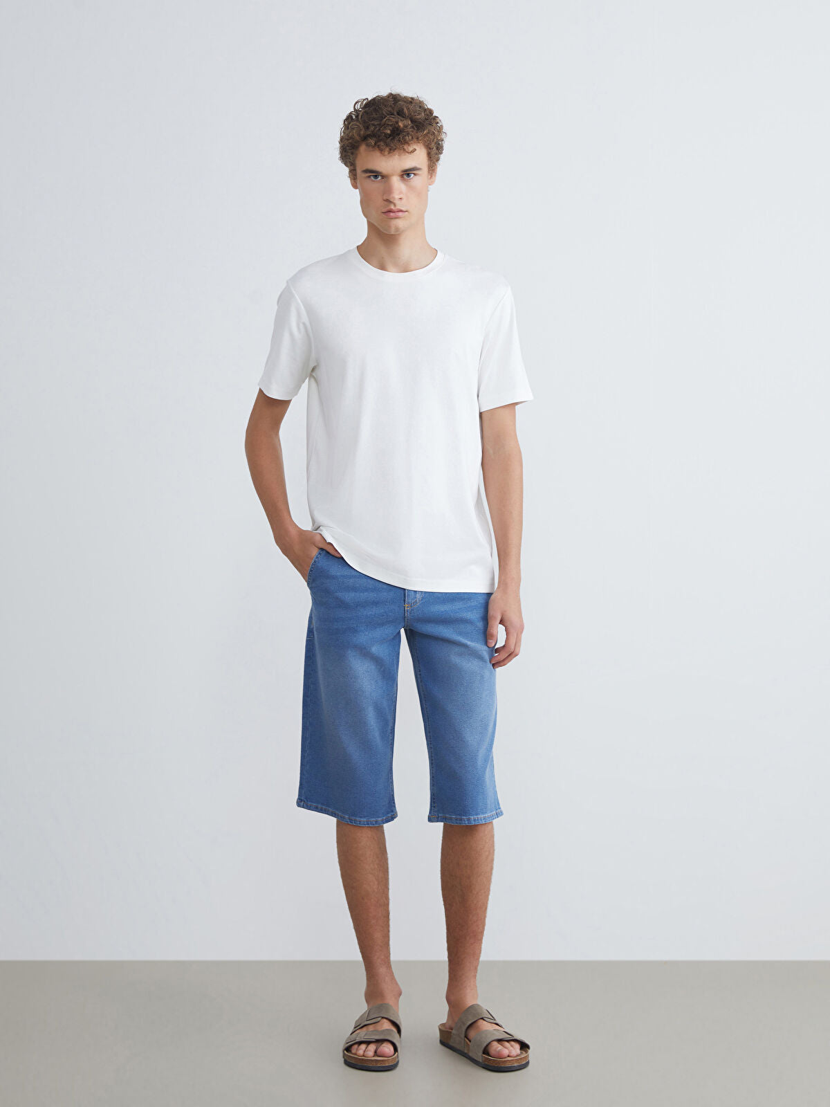 Standard Fit Men's Jeans Shorts