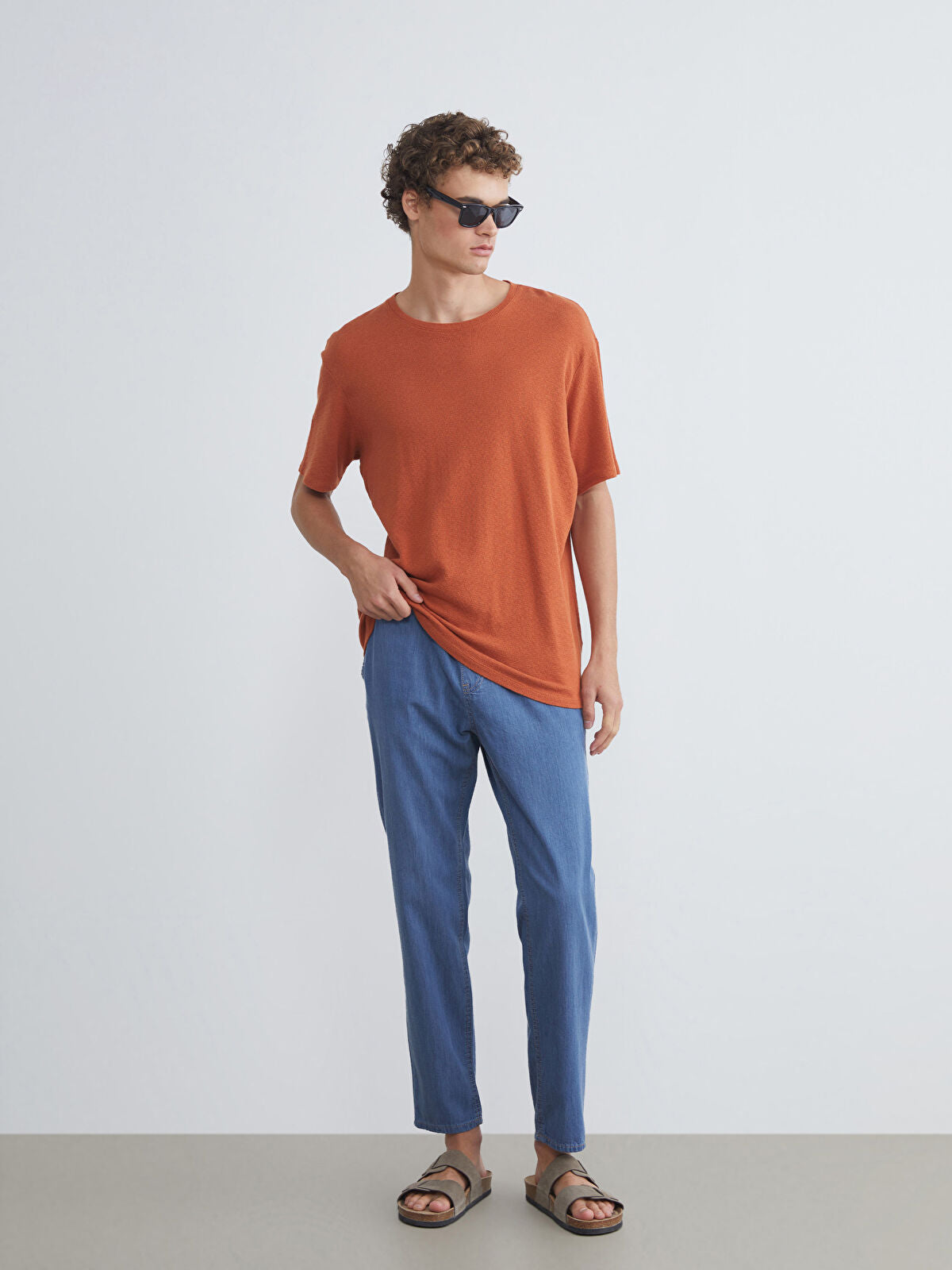 700 Men’s Straight Fit Jeans Pants