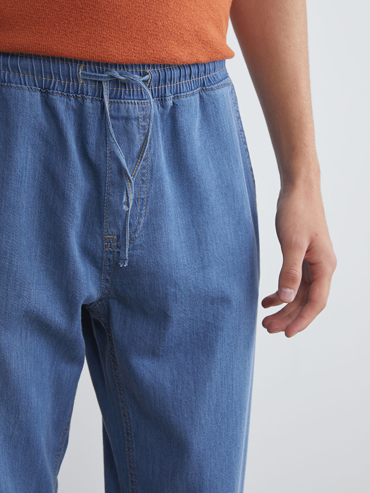 700 Men’s Straight Fit Jeans Pants