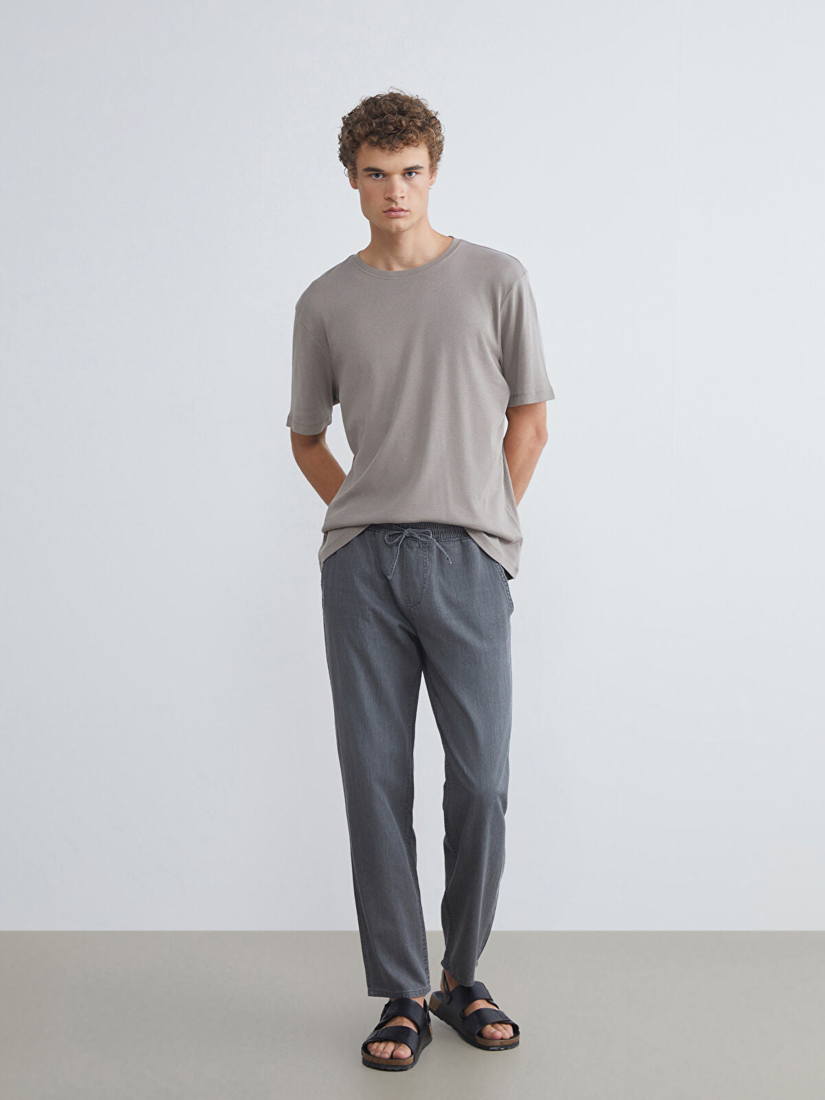 700 Men’s Straight Fit Jeans Pants