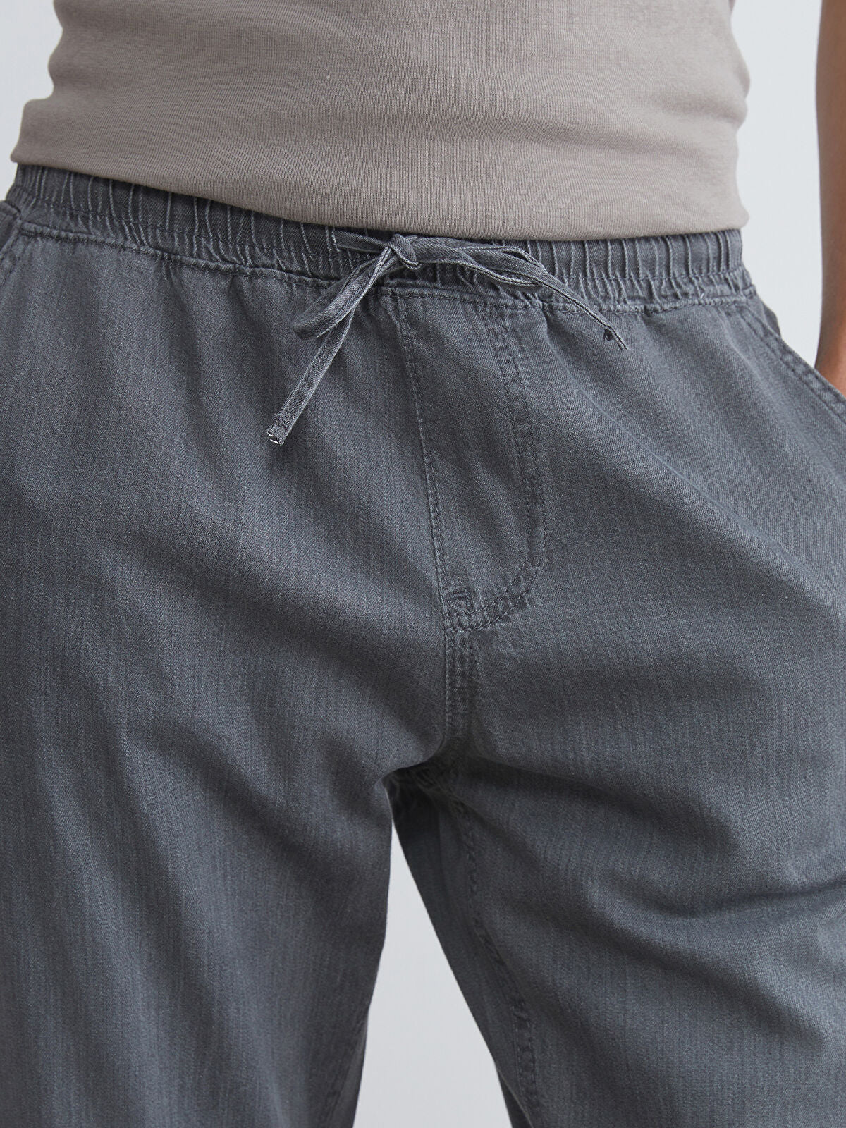700 Men’s Straight Fit Jeans Pants