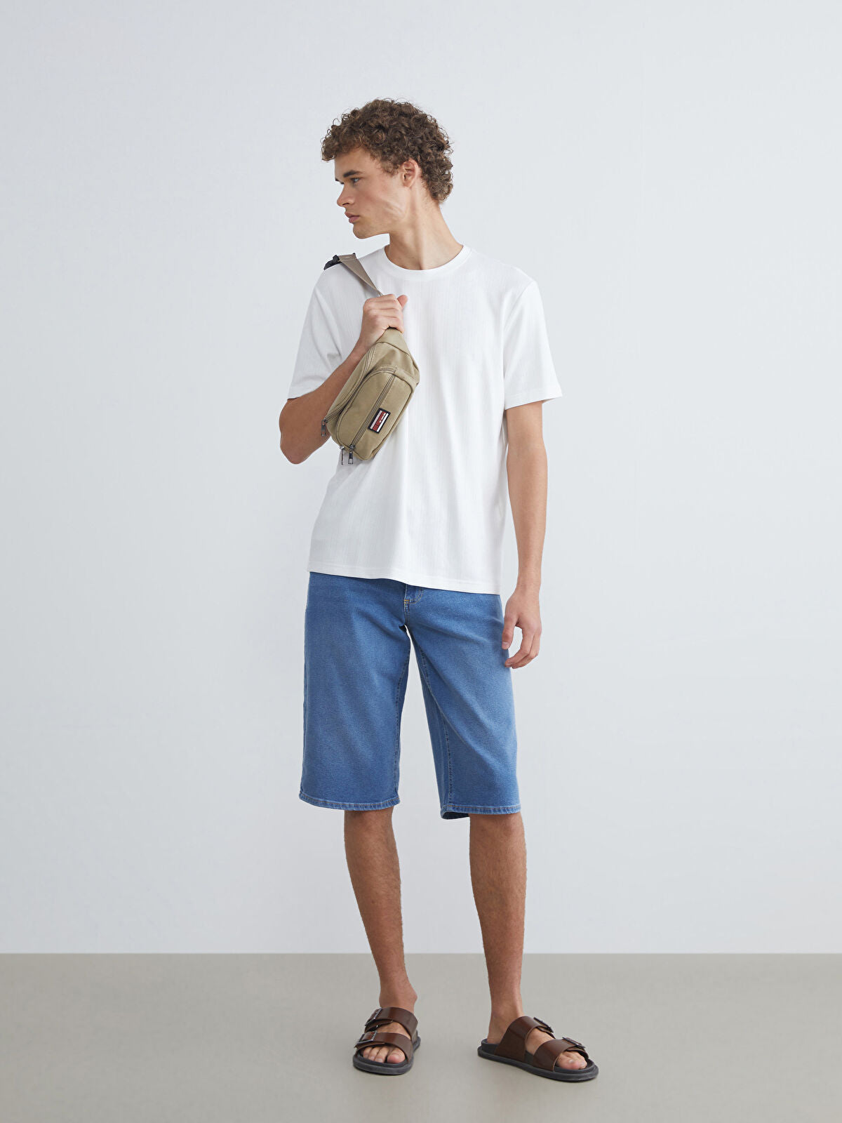 Standard Fit Men's Jeans Shorts