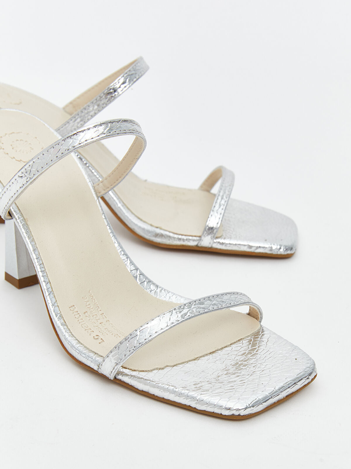 Square Heel Women's Shoe