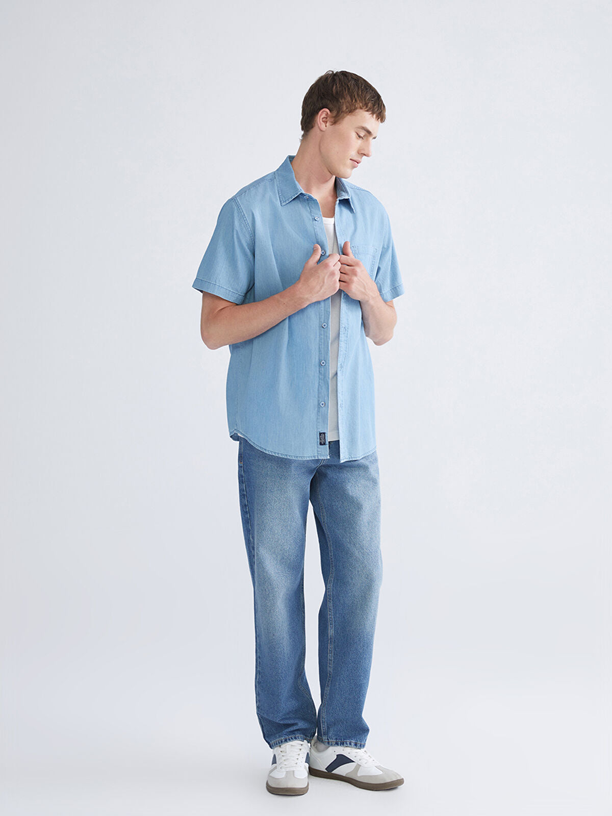 Regular Fit Short Sleeve Men's Denim Shirt