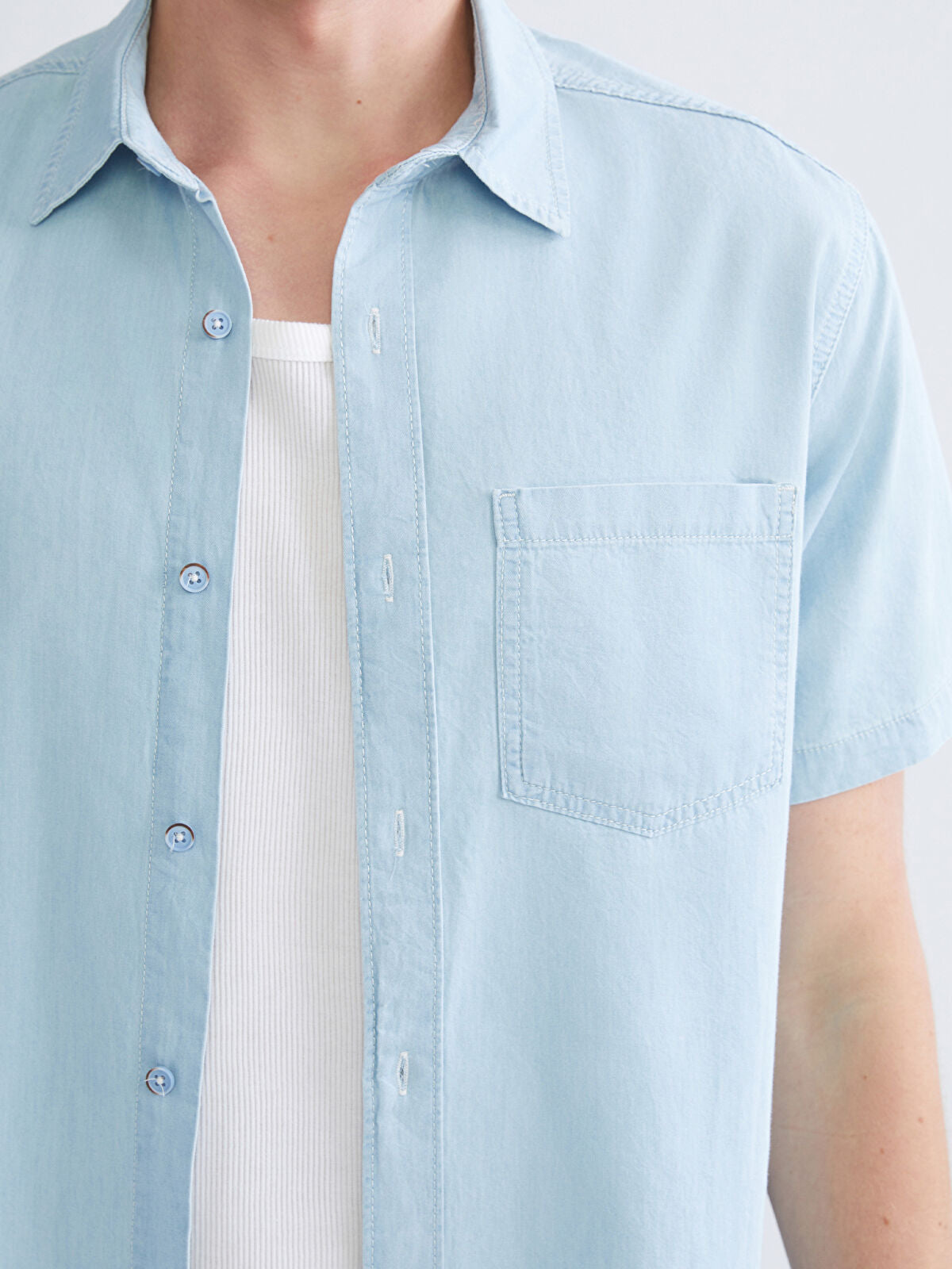 Regular Fit Short-Sleeved Men's Jeans Shirt