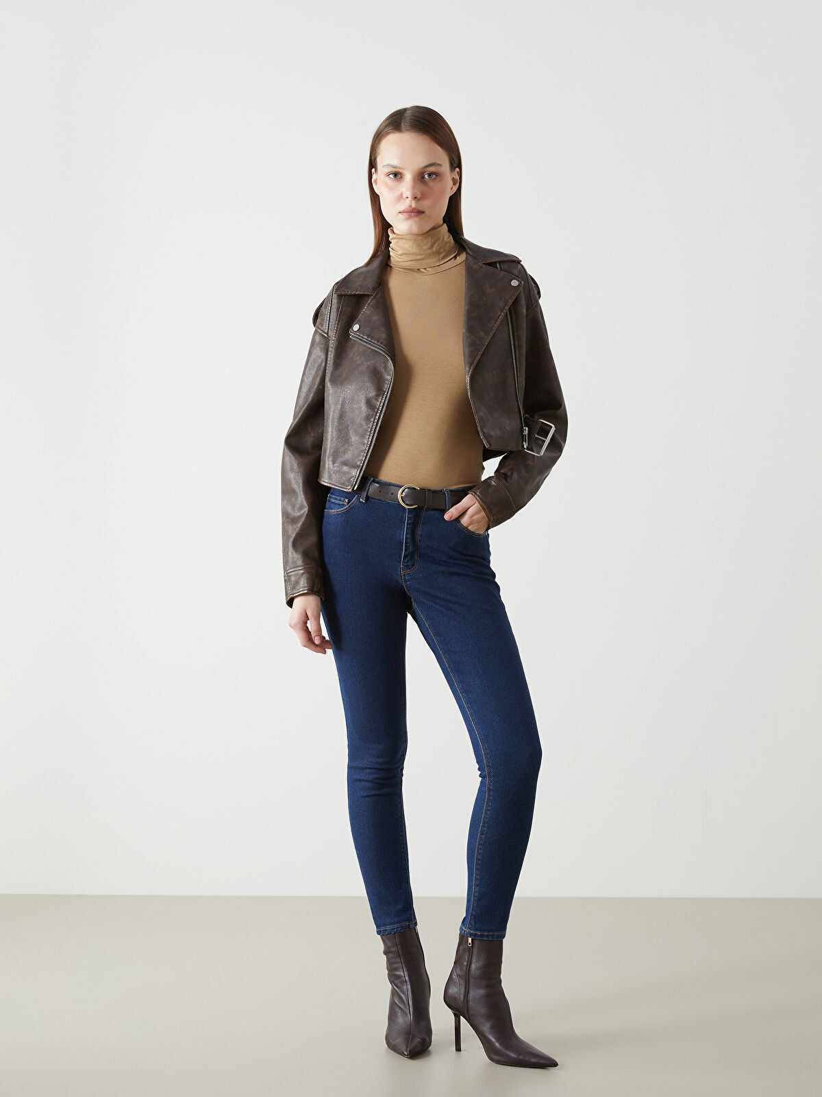 Mercury Belted Skinny Fit Women's Jeans Pants