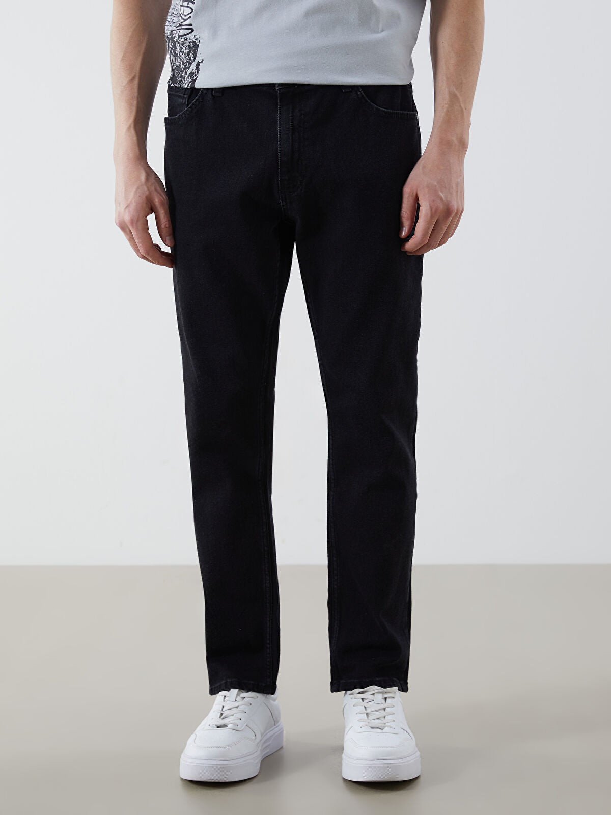 750 Slim Fit Men's Woven Jean Pantalon