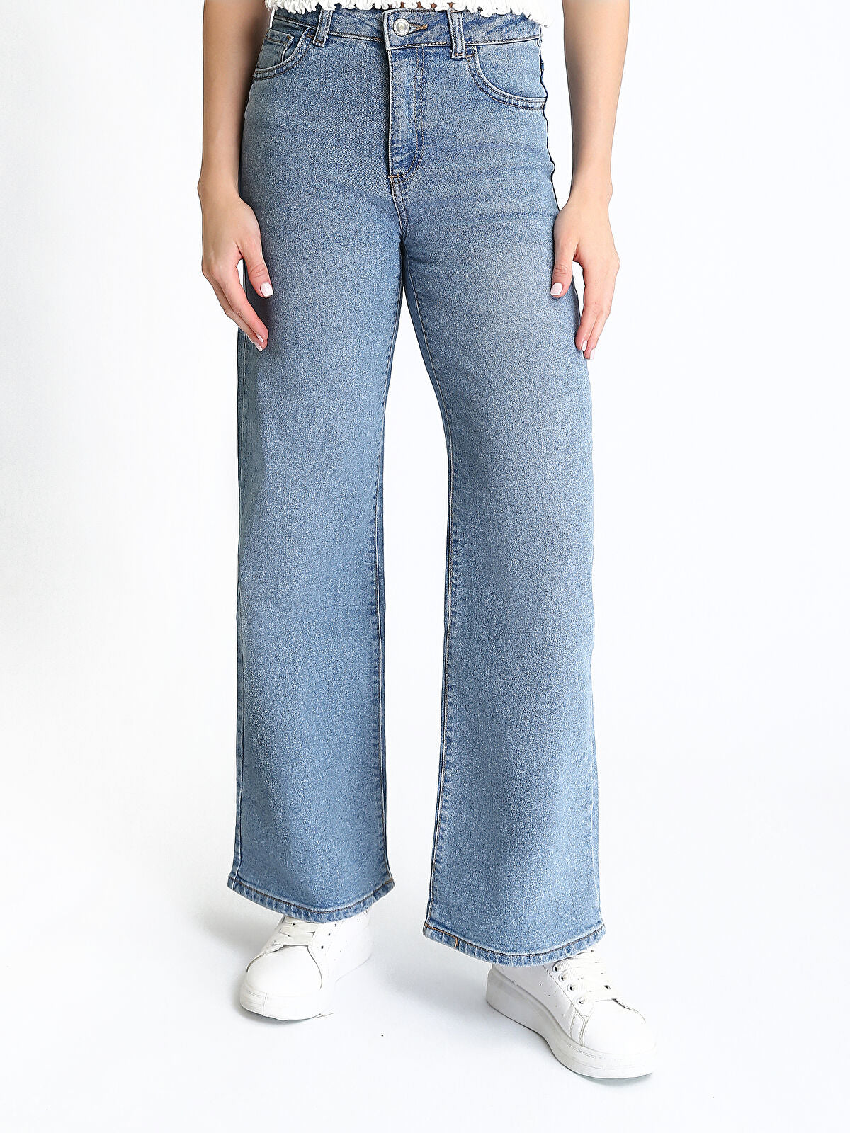 Wideleg Female Jean Pants