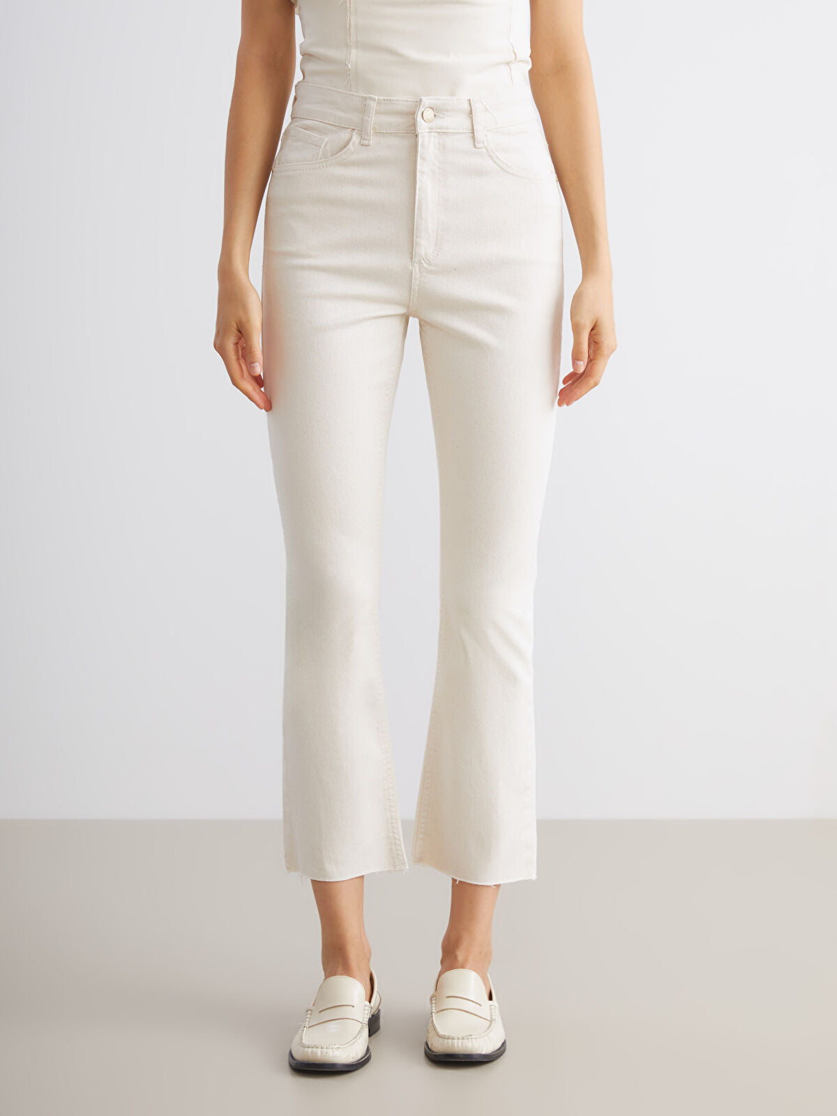 Women's Crop Flare Jeans Pants