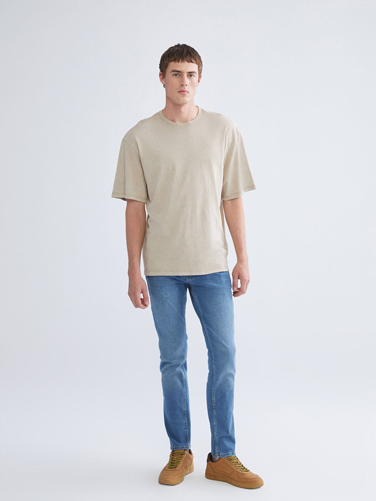750 Slim Fit Men's Woven Jean Pantalon