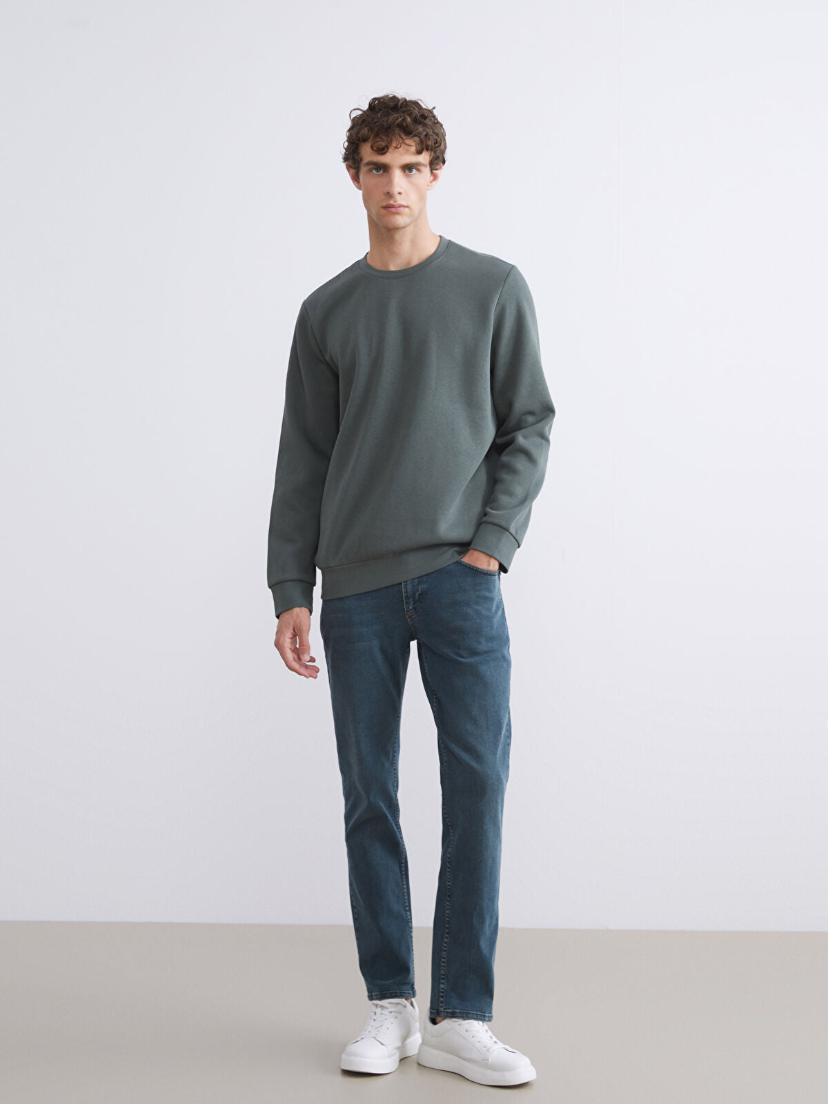 779 Regular Fit Men's Jean Pants