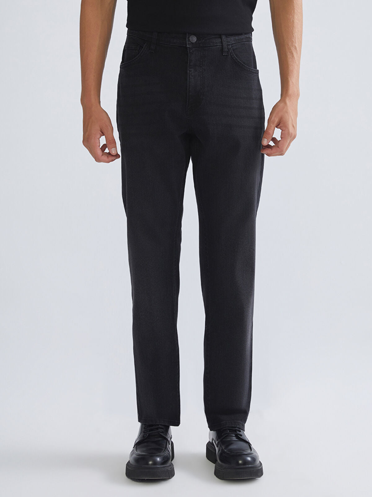 Men's Comfort Fit Size 790 Jeans