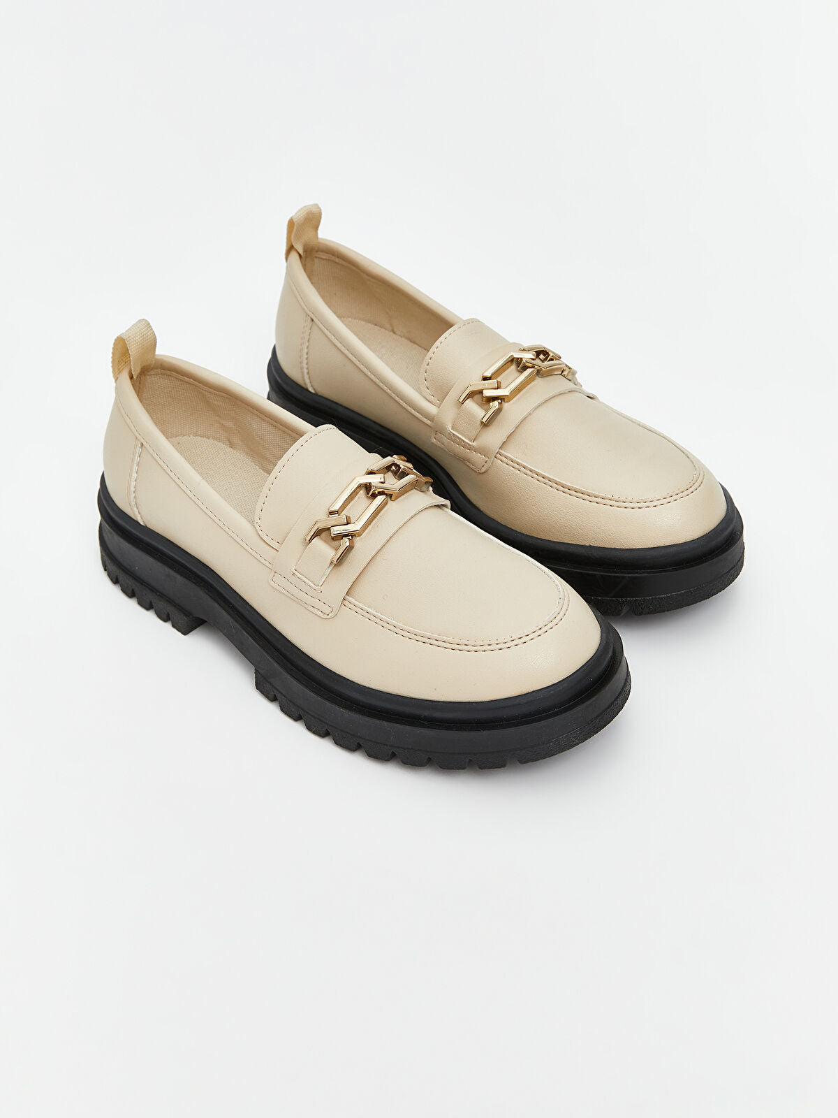 Glossy Kids Classic Girls' Shoe